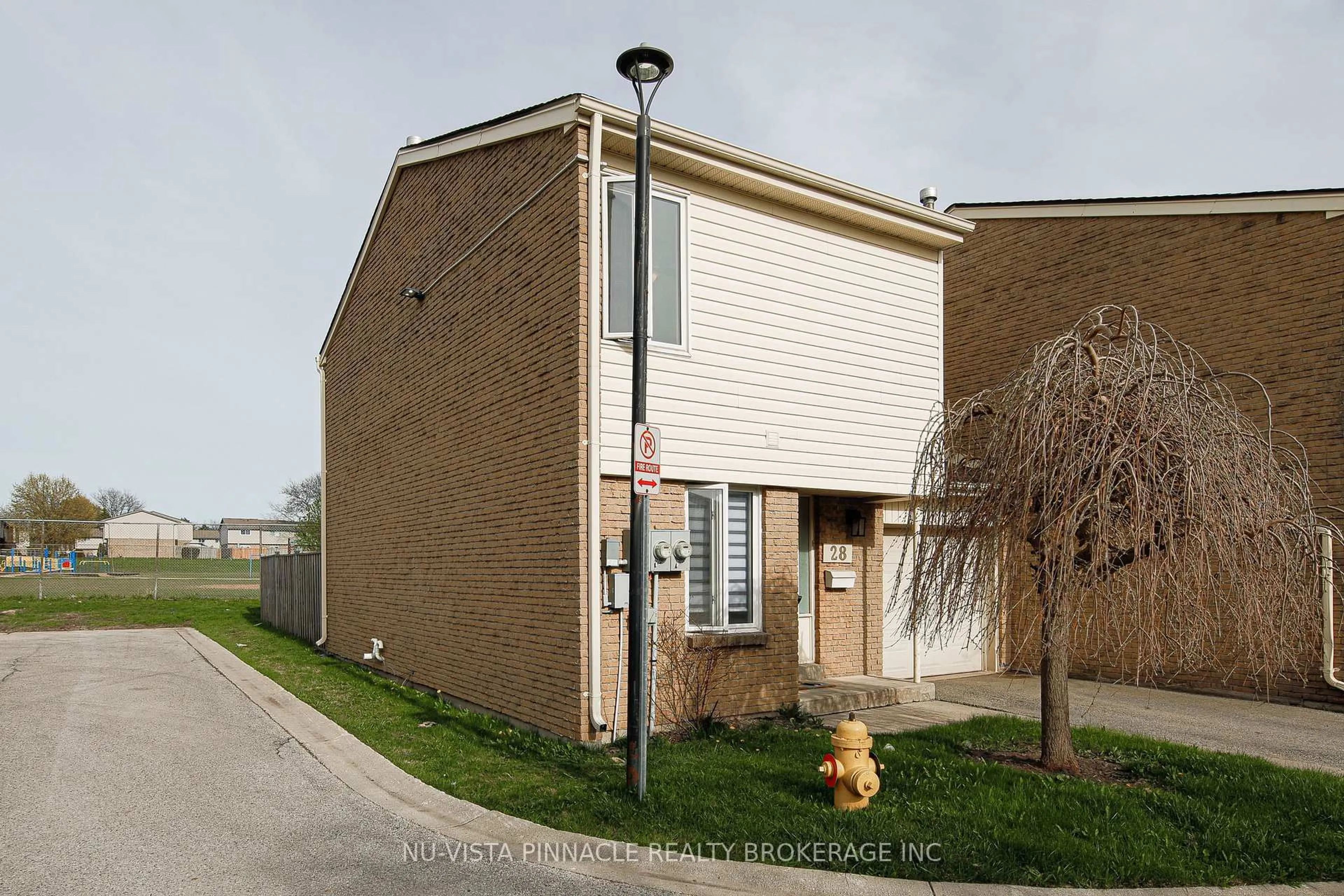 Unknown for 700 Osgoode Dr #28, London South Ontario N6E 2H1