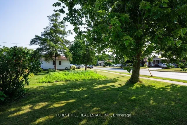 610 Tamarac St, Haldimand 4