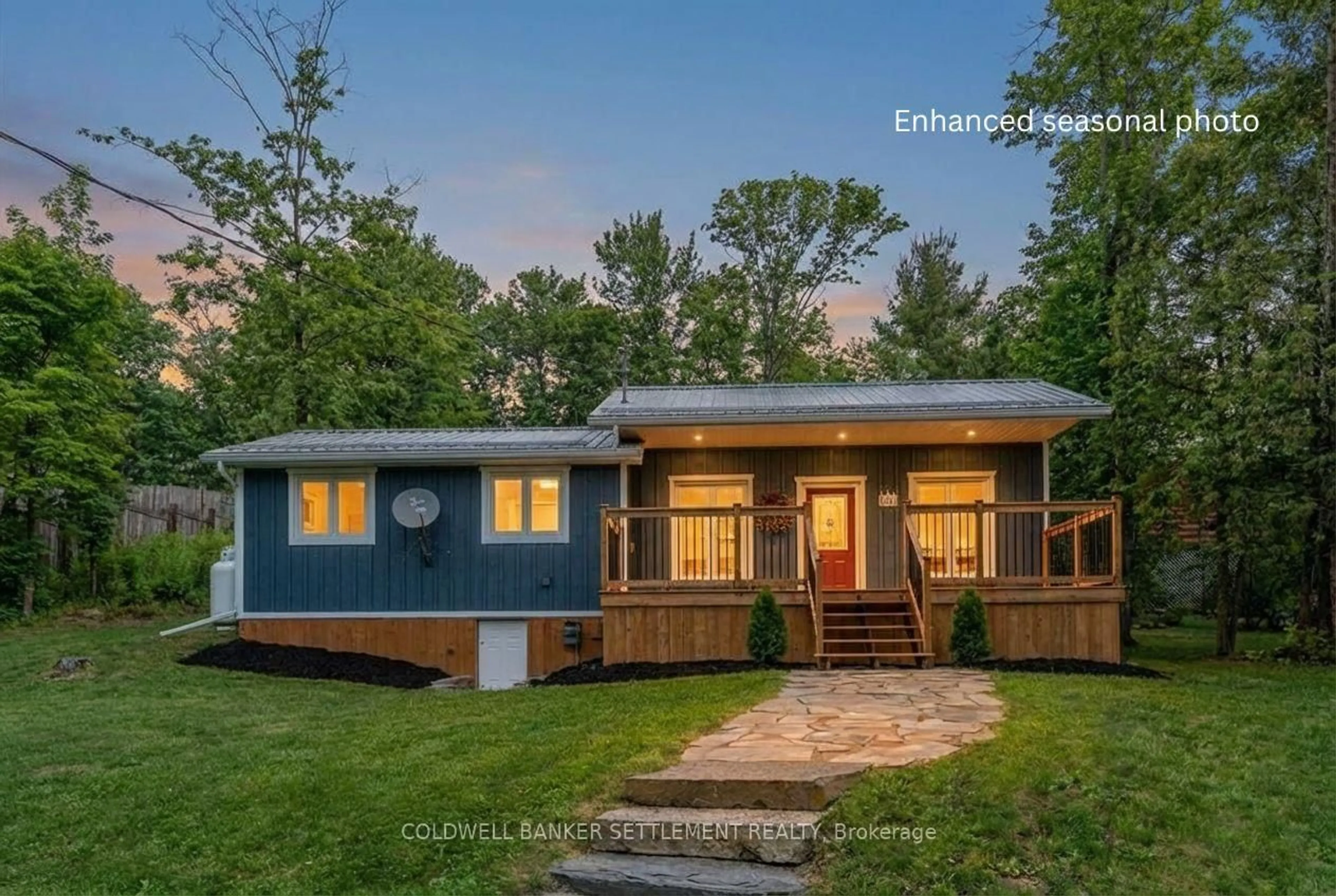 Home with vinyl exterior material, unknown for 1361 Baker Valley Rd, Frontenac Ontario K0H 0B6