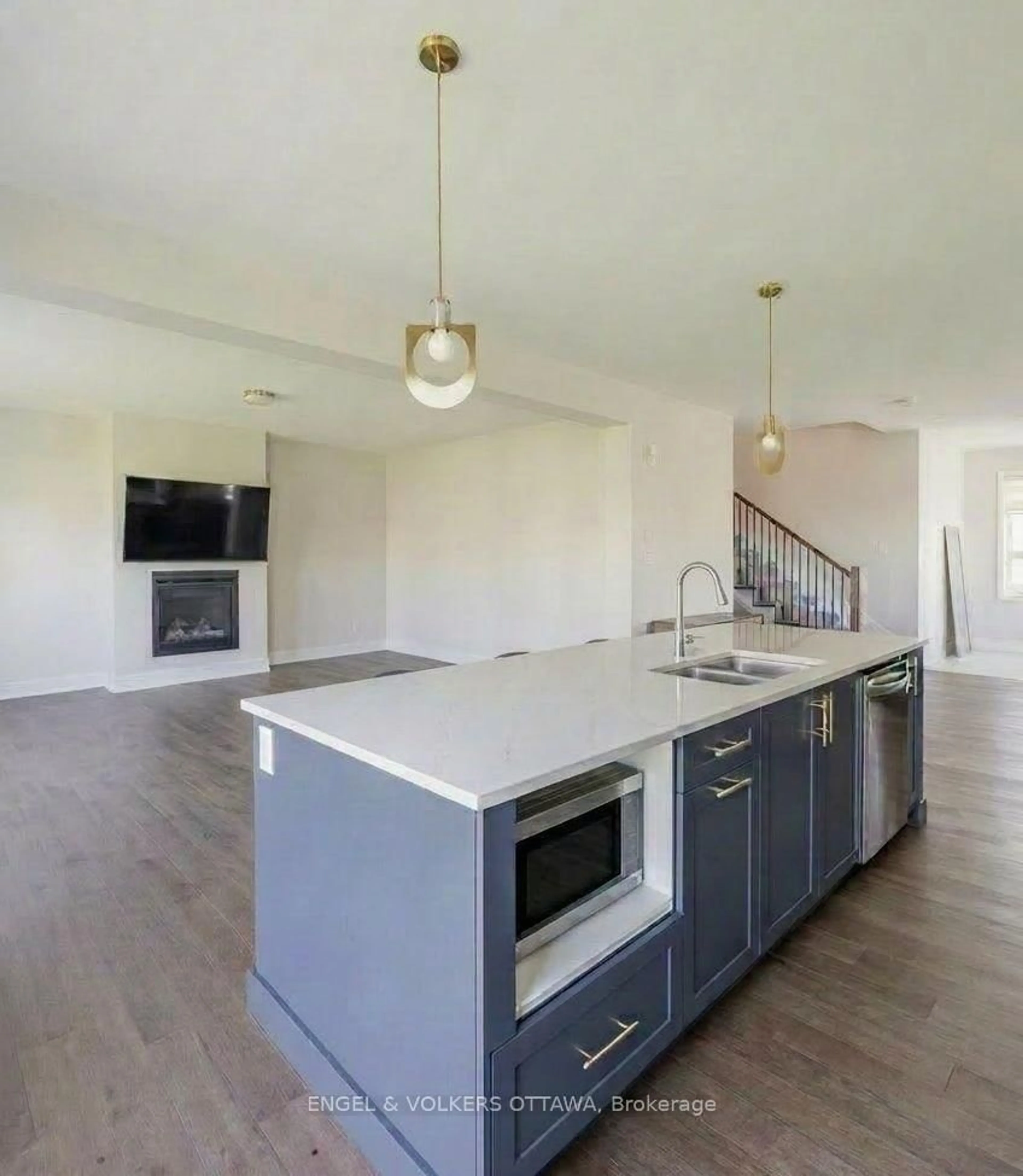 Open concept kitchen, unknown for 660 Terrier Circ, Richmond Ontario K0A 2Z0