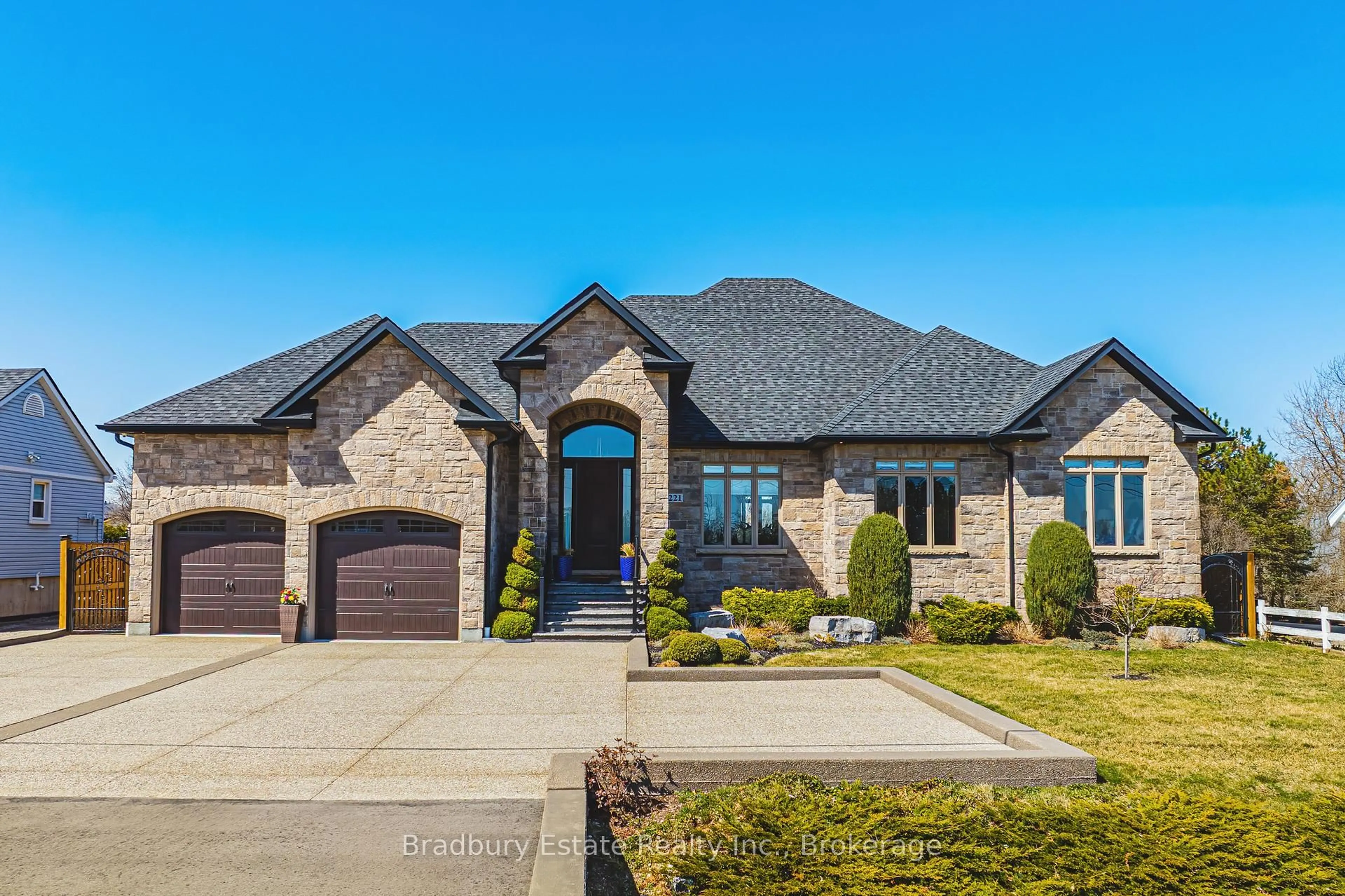 Home with brick exterior material, street for 221 Glover Rd, Hamilton Ontario L8E 5H6