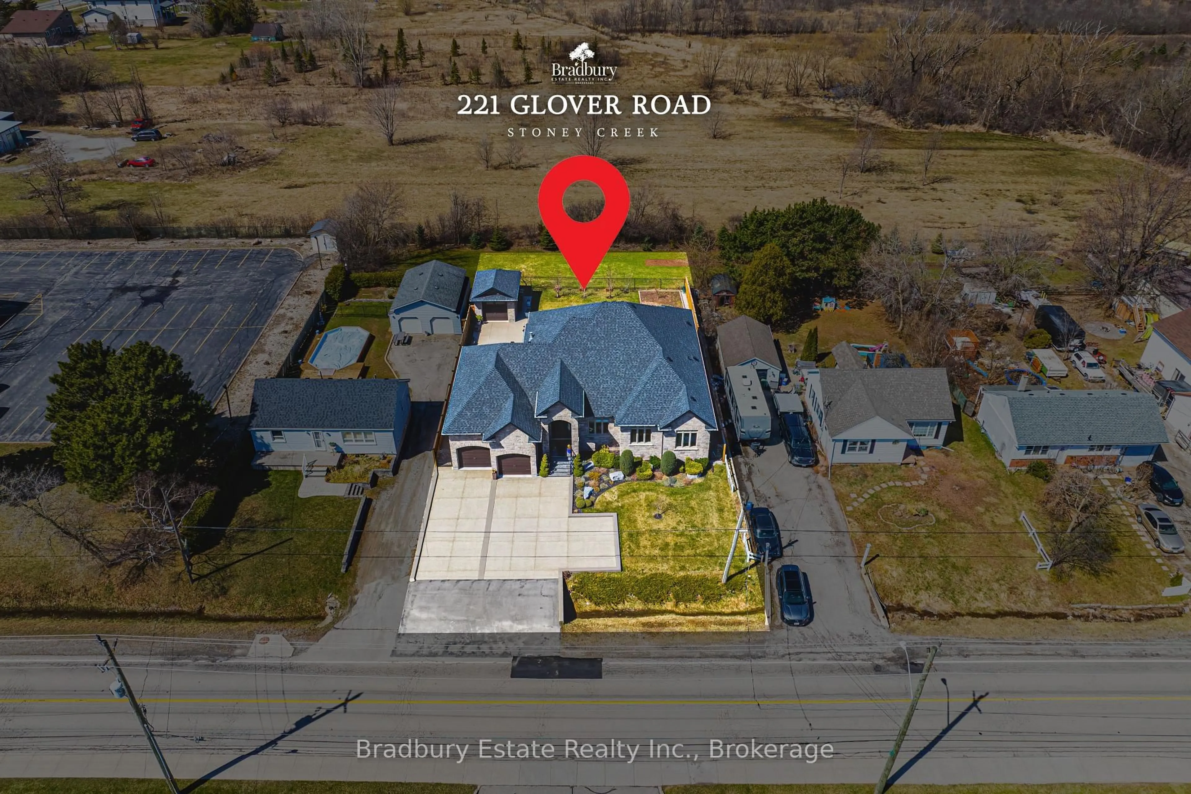 A pic from outside/outdoor area/front of a property/back of a property/a pic from drone, street for 221 Glover Rd, Hamilton Ontario L8E 5H6