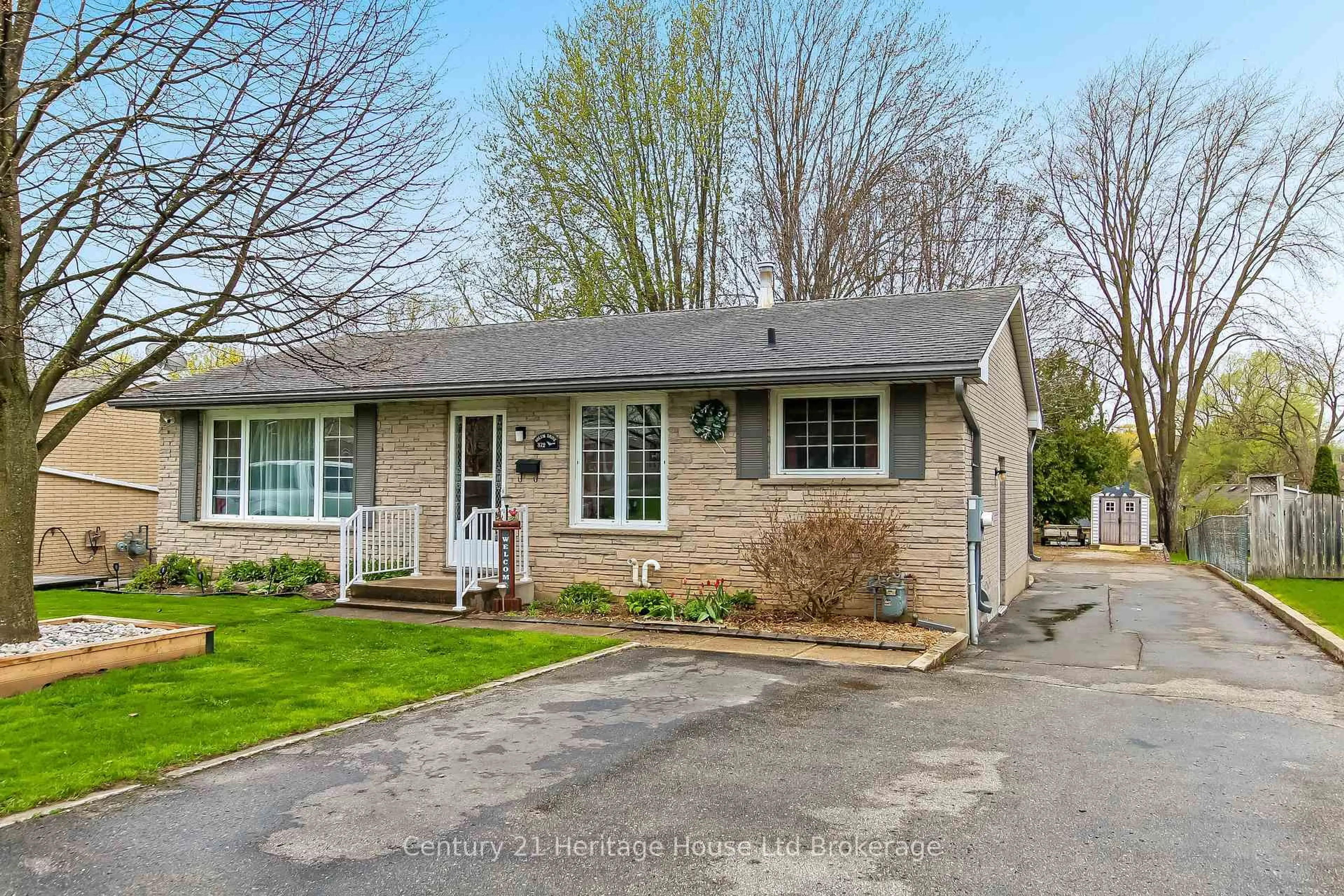 Home with brick exterior material, street for 372 Odlum Dr, Woodstock Ontario N4S 3S2