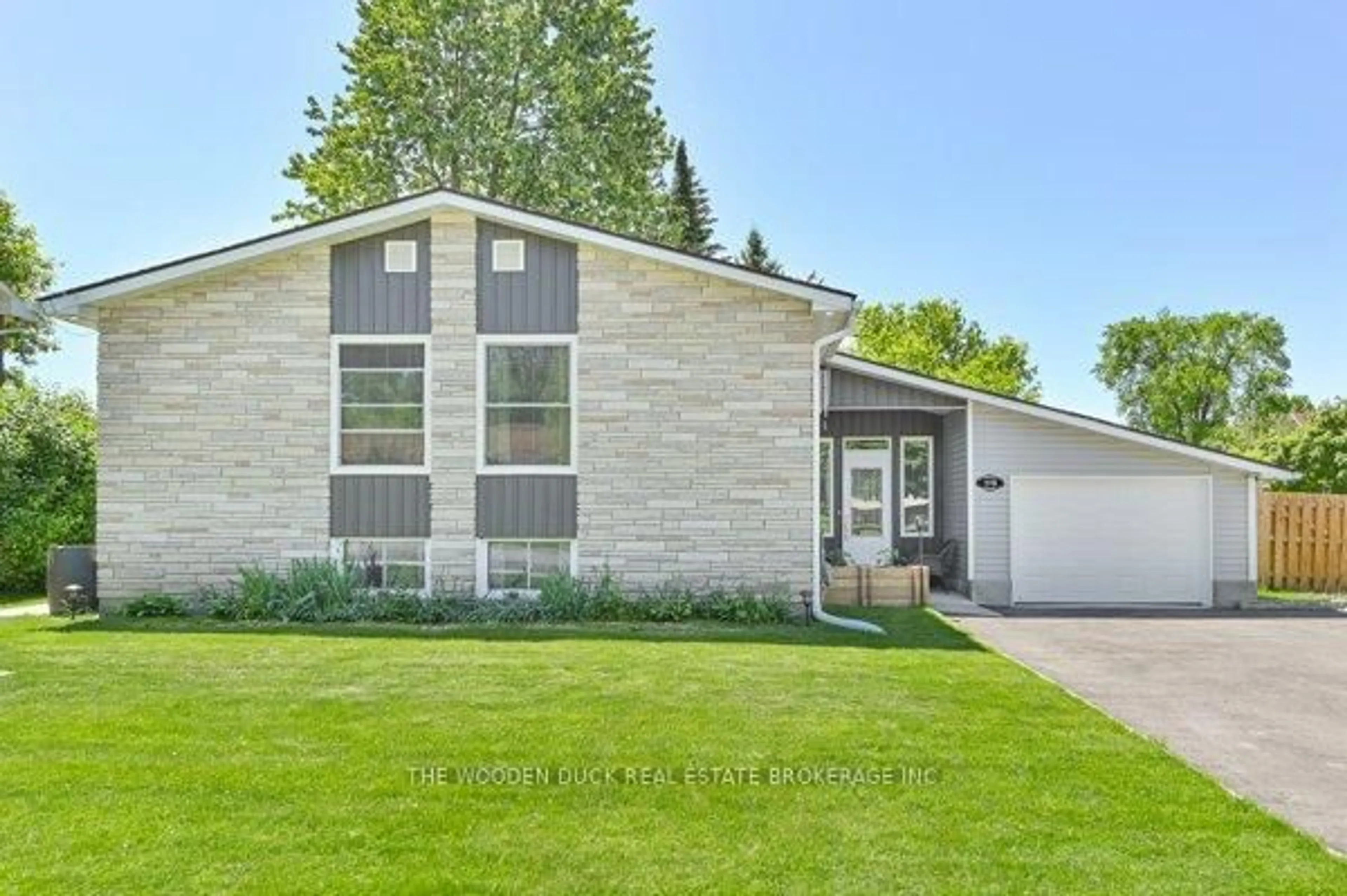 Home with brick exterior material, street for 170 Durham St, Madoc Ontario K0K 2K0