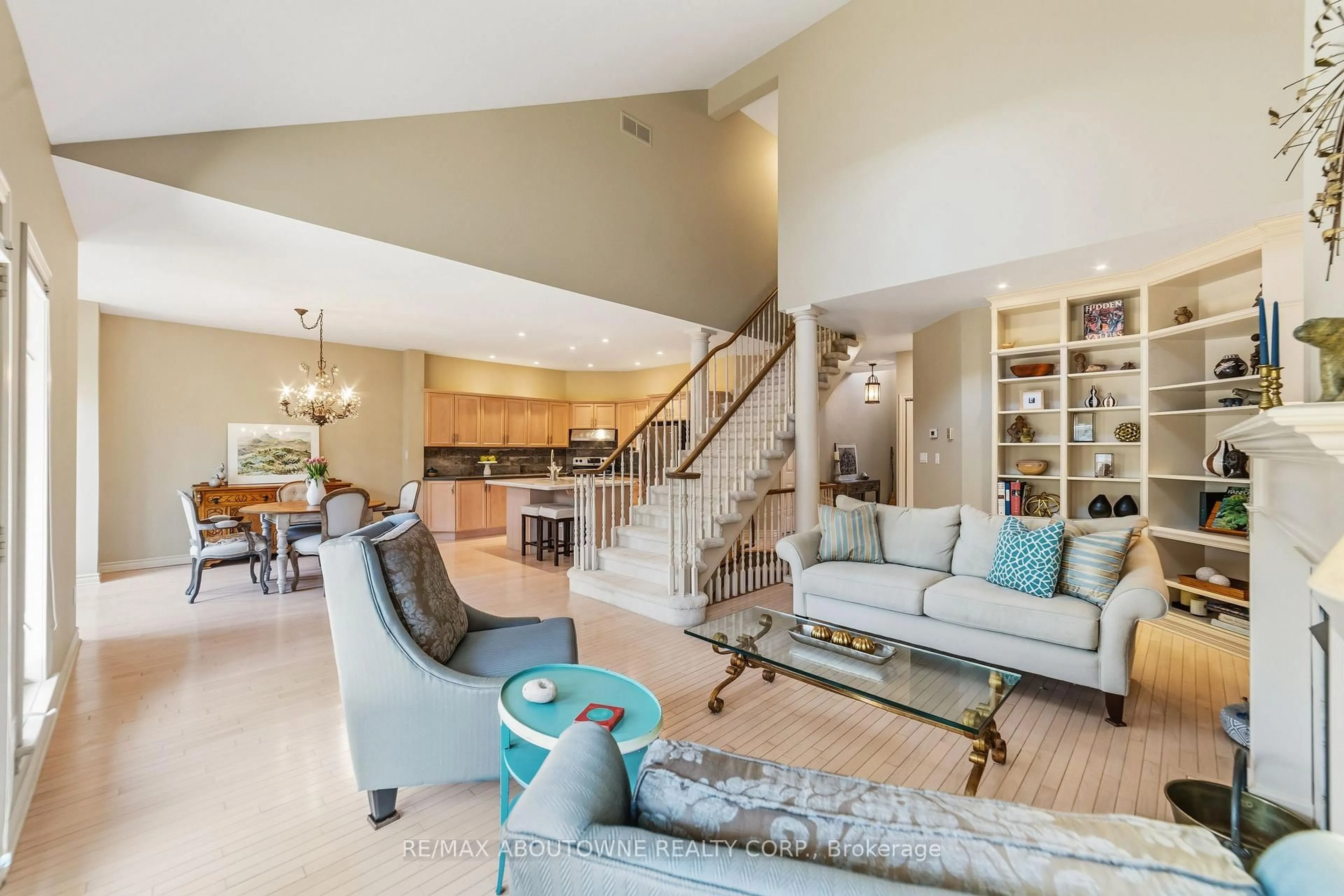 Living room with furniture, unknown for 575 Simcoe St #12, Niagara-on-the-Lake Ontario L0S 1J0