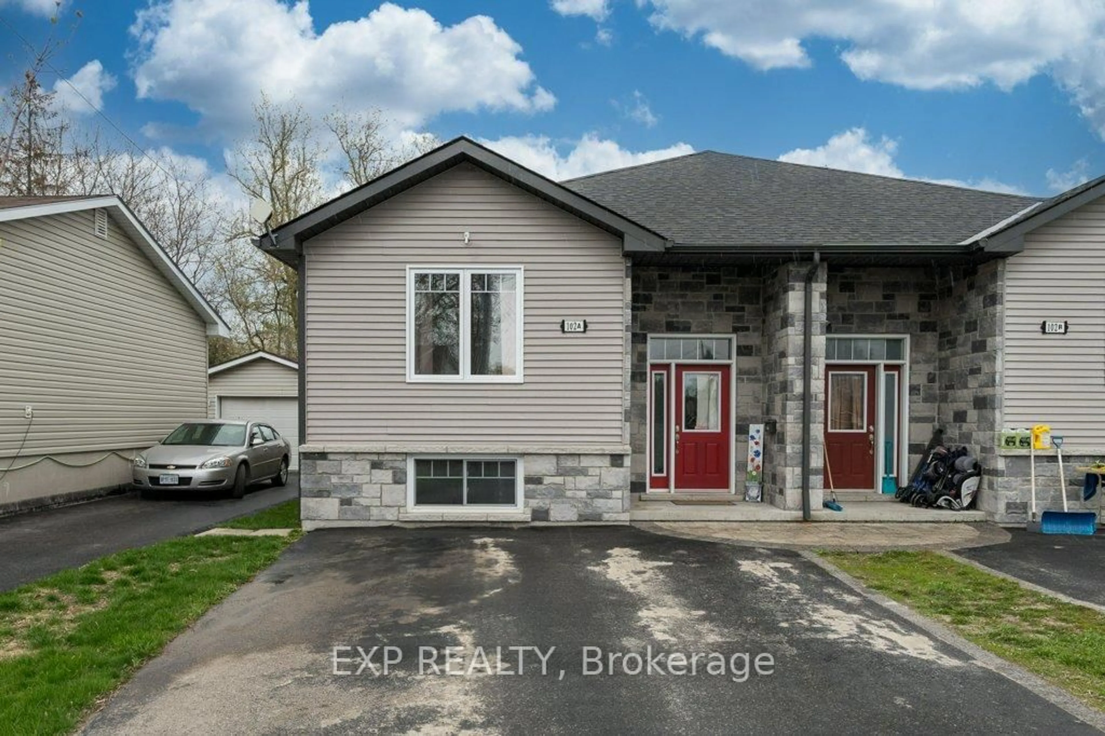 Unknown for 102 Davis St #A, Quinte West Ontario K8V 4L1