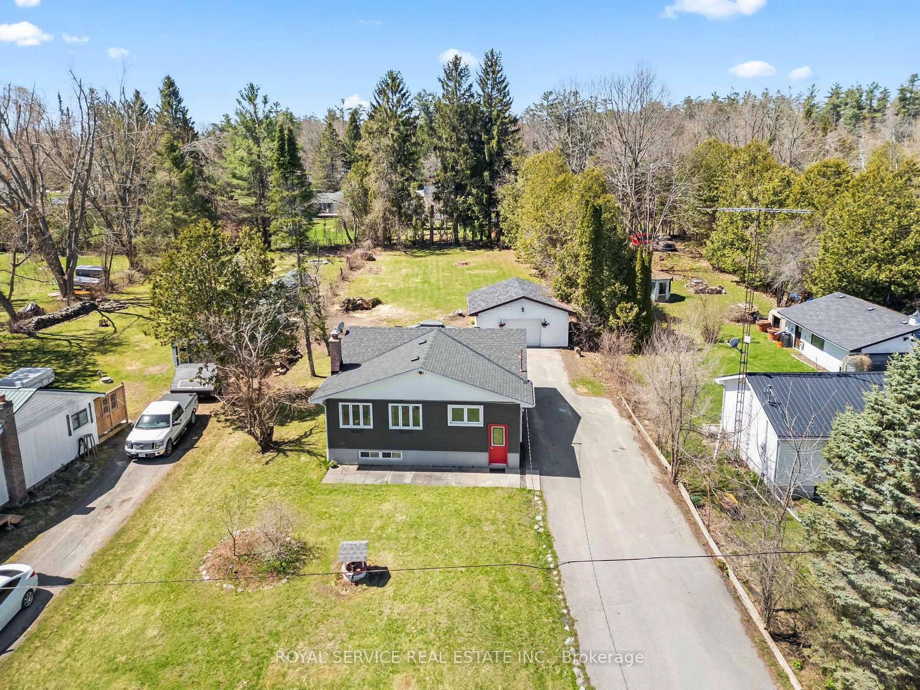 A pic from outside/outdoor area/front of a property/back of a property/a pic from drone, street for 71 Cowans Cres, Kawartha Lakes Ontario K0L 2W0
