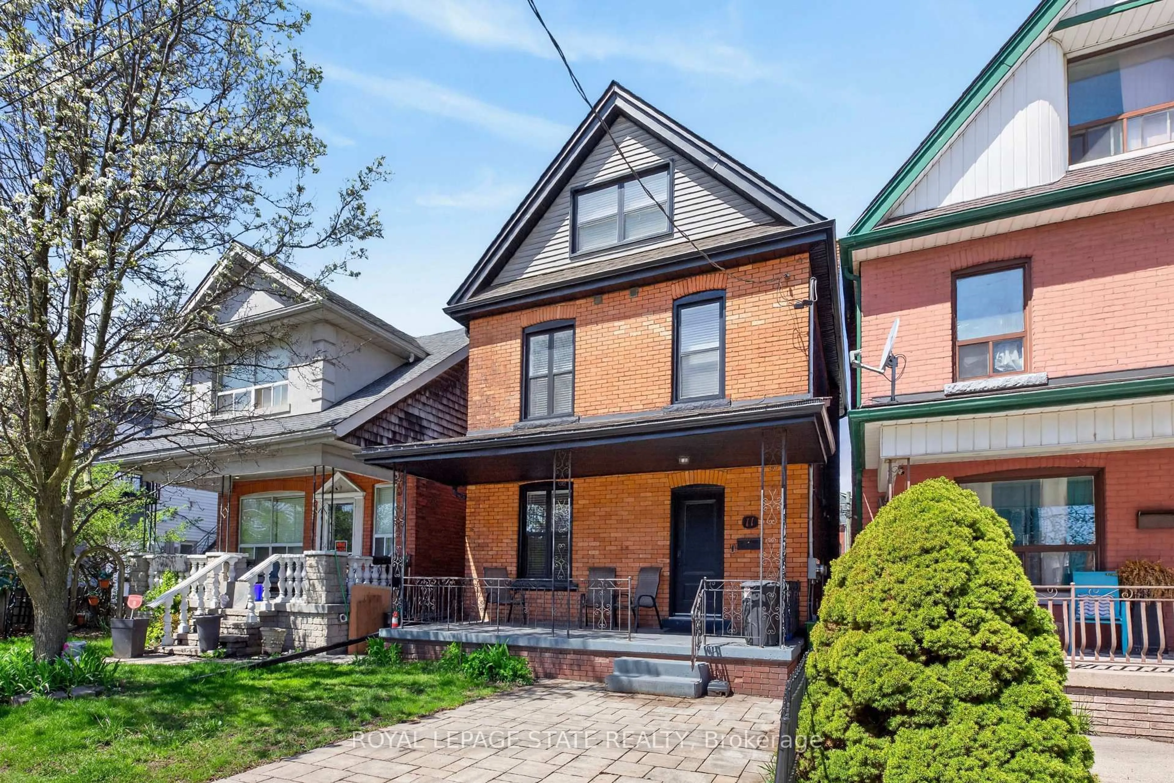 Home with brick exterior material, street for 11 Barnesdale Ave, Hamilton Ontario L8L 6R4