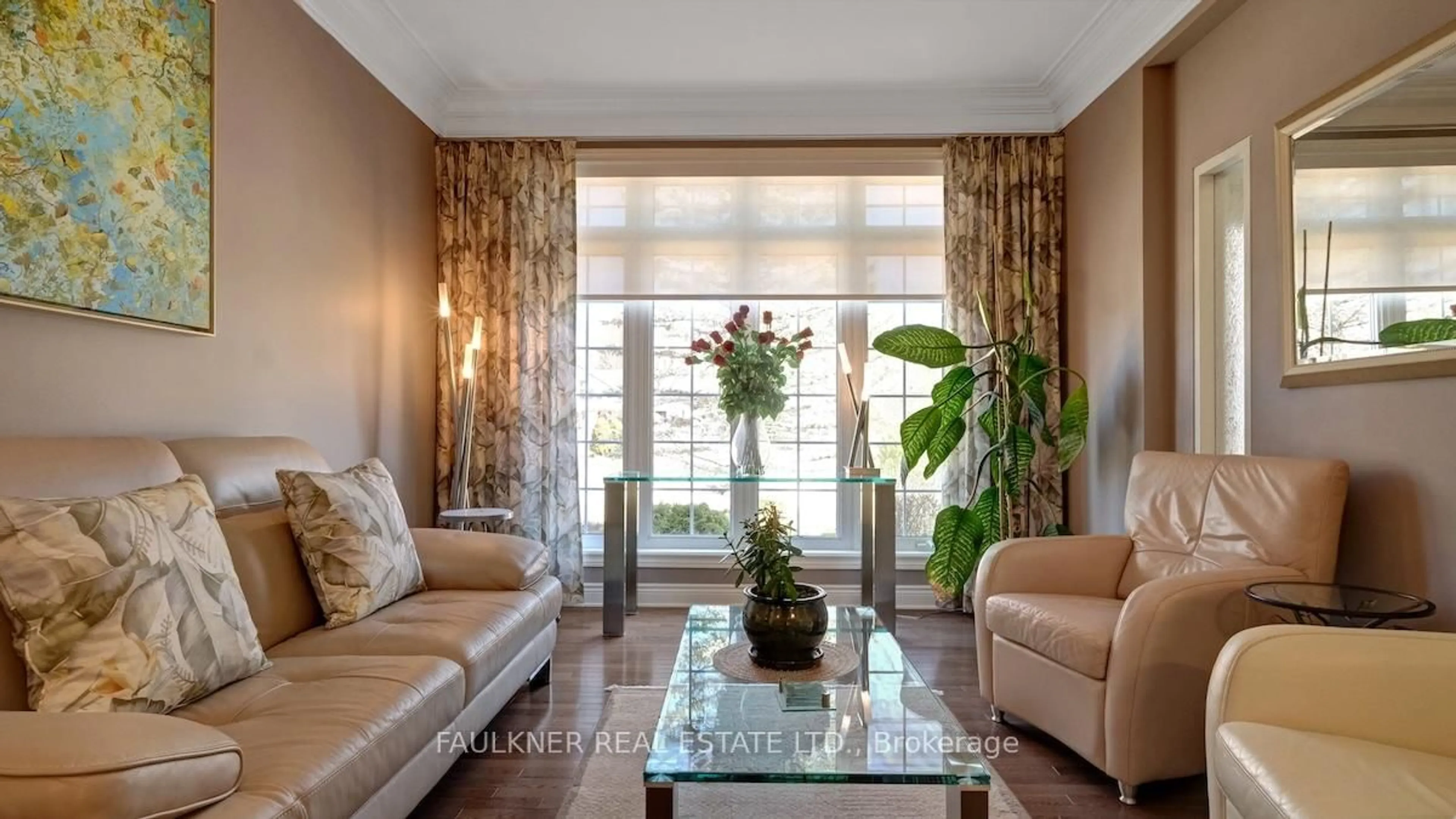 Living room with furniture, unknown for 945 Fieldown St, Ottawa Ontario K4C 1B9