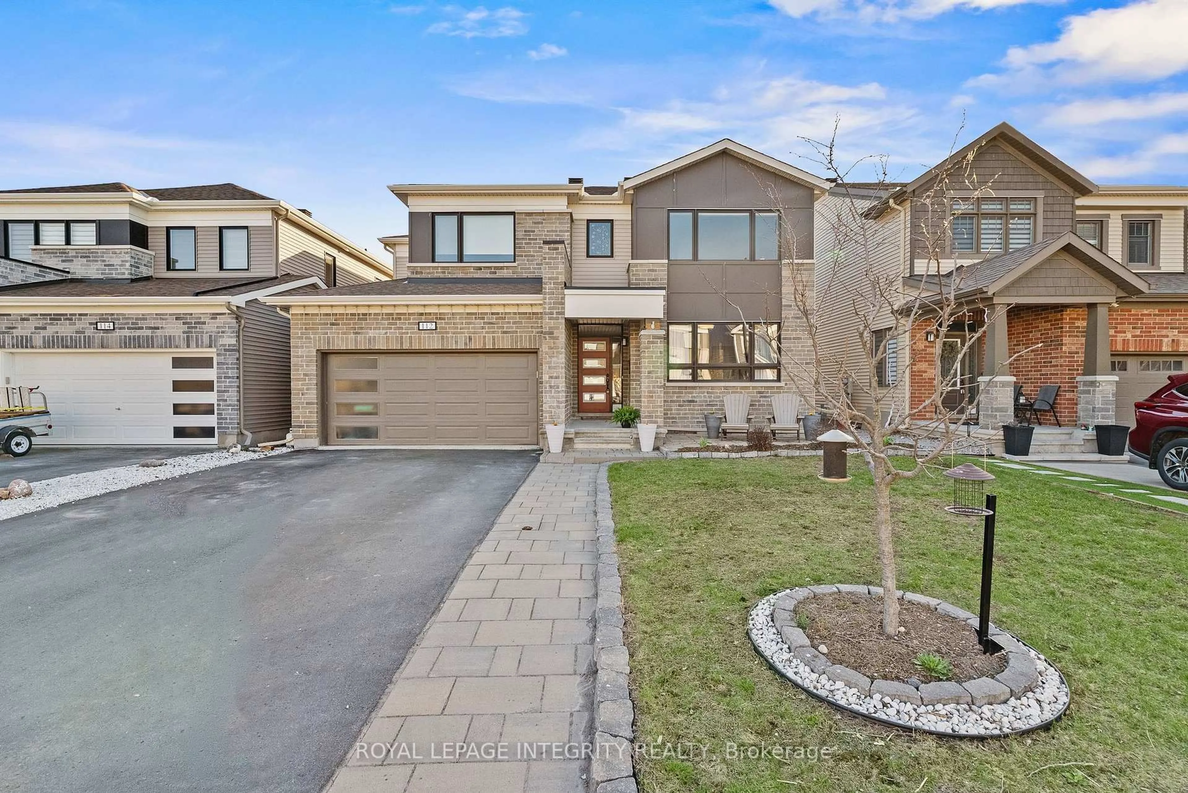 Home with brick exterior material, street for 112 Reliance Rdge, Ottawa Ontario K2V 0R5