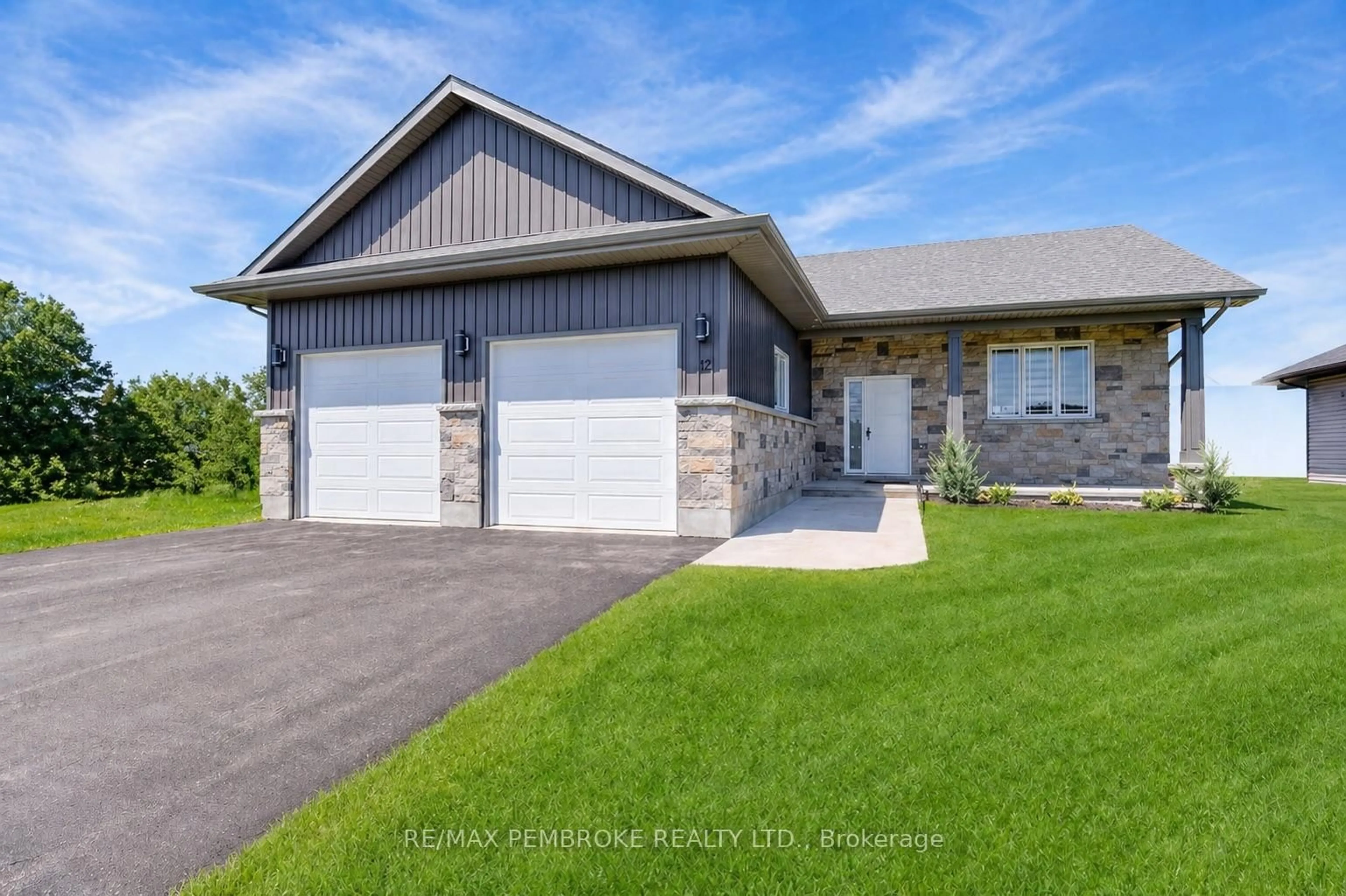 Home with brick exterior material, street for 46 Marquis Ave, Petawawa Ontario K8H 0E5