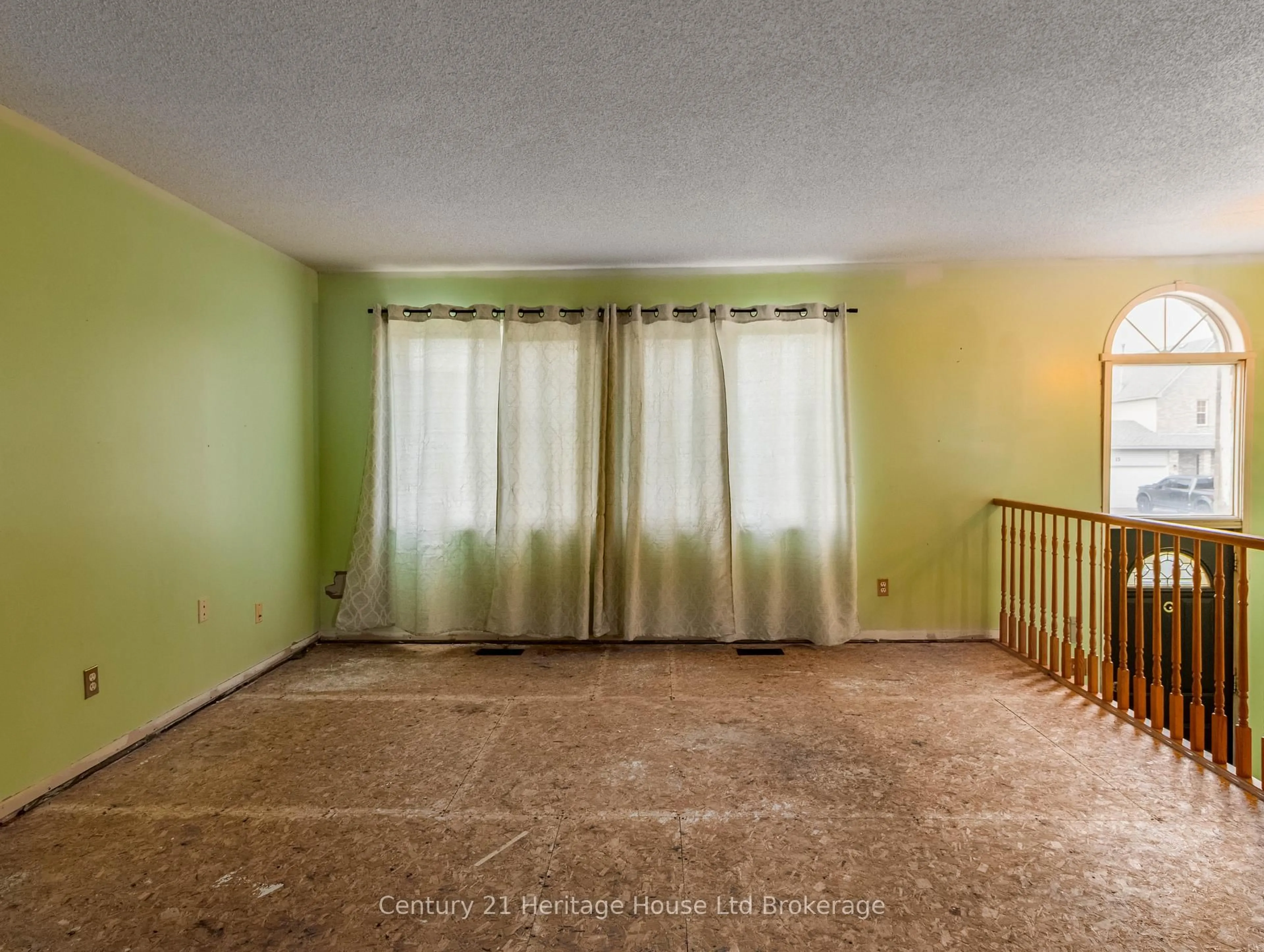 A pic of a room for 14 Pebble Beach Crt, Woodstock Ontario N4S 8X1