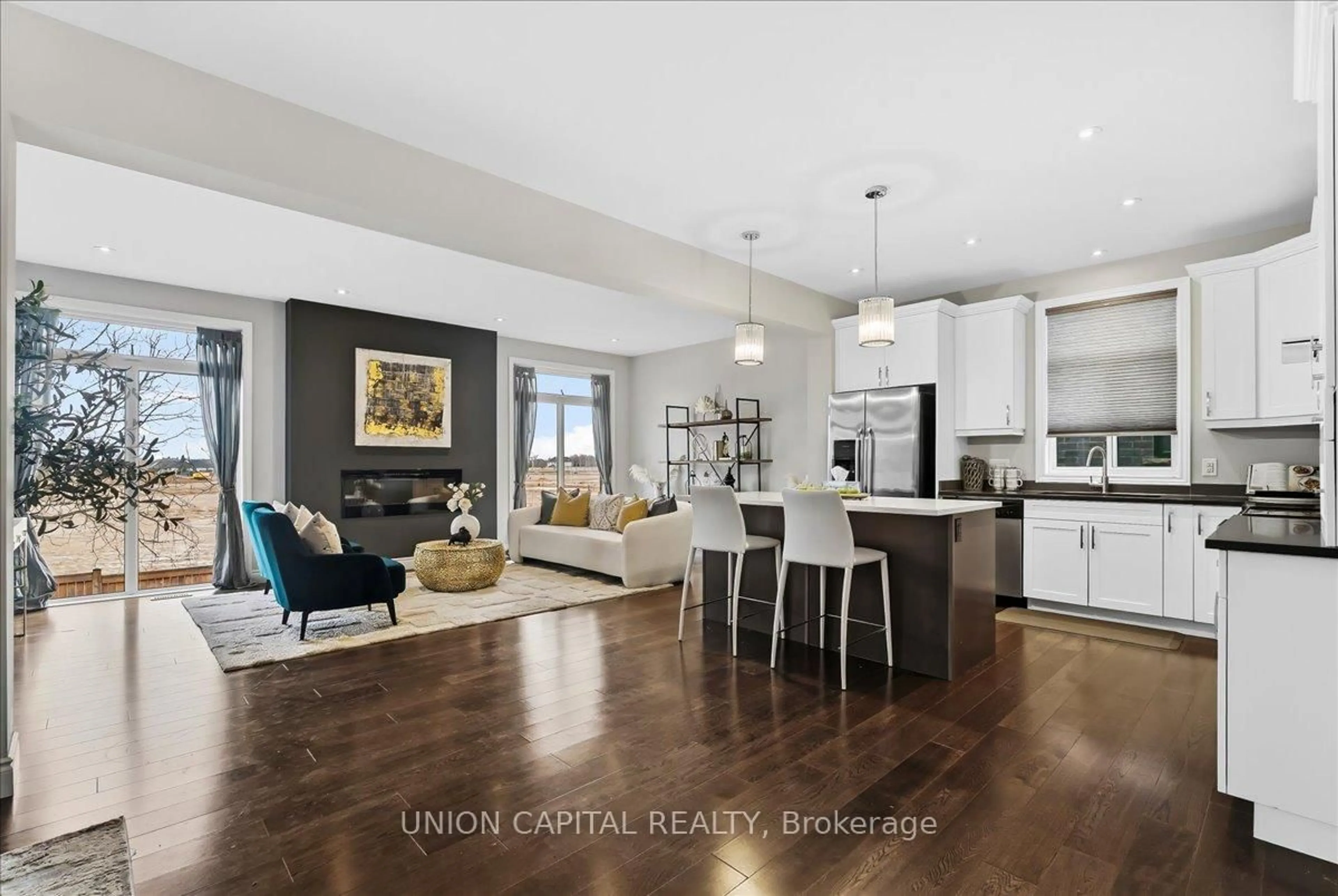 Open concept kitchen, unknown for 2136 YELLOWBIRCH Pl, London North Ontario N6G 0L3