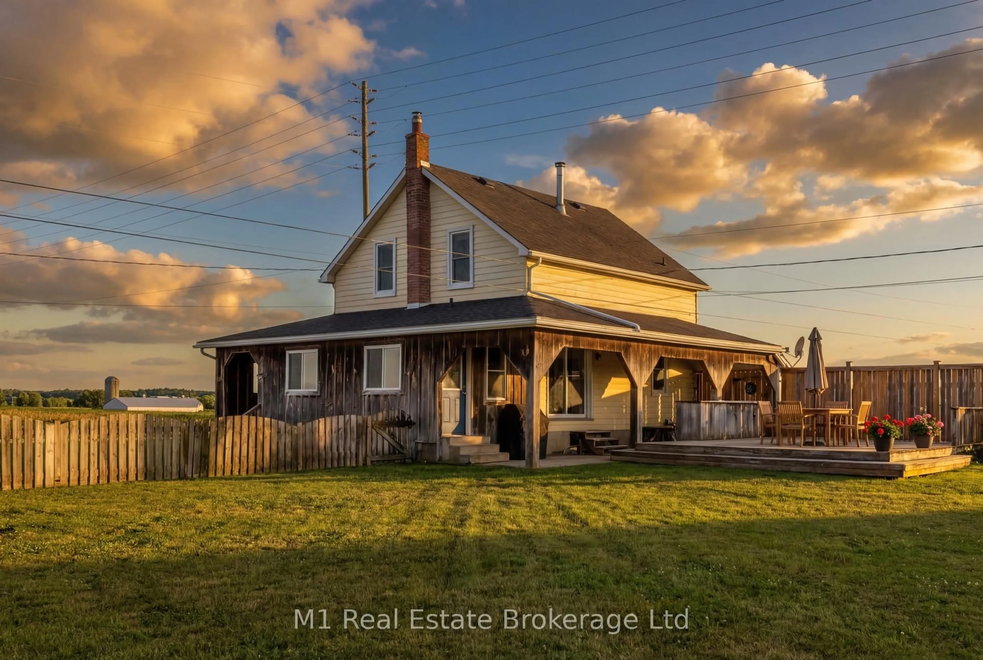 A pic from outside/outdoor area/front of a property/back of a property/a pic from drone, street for 2665 Kressler Rd, Woolwich Ontario N0B 2M1