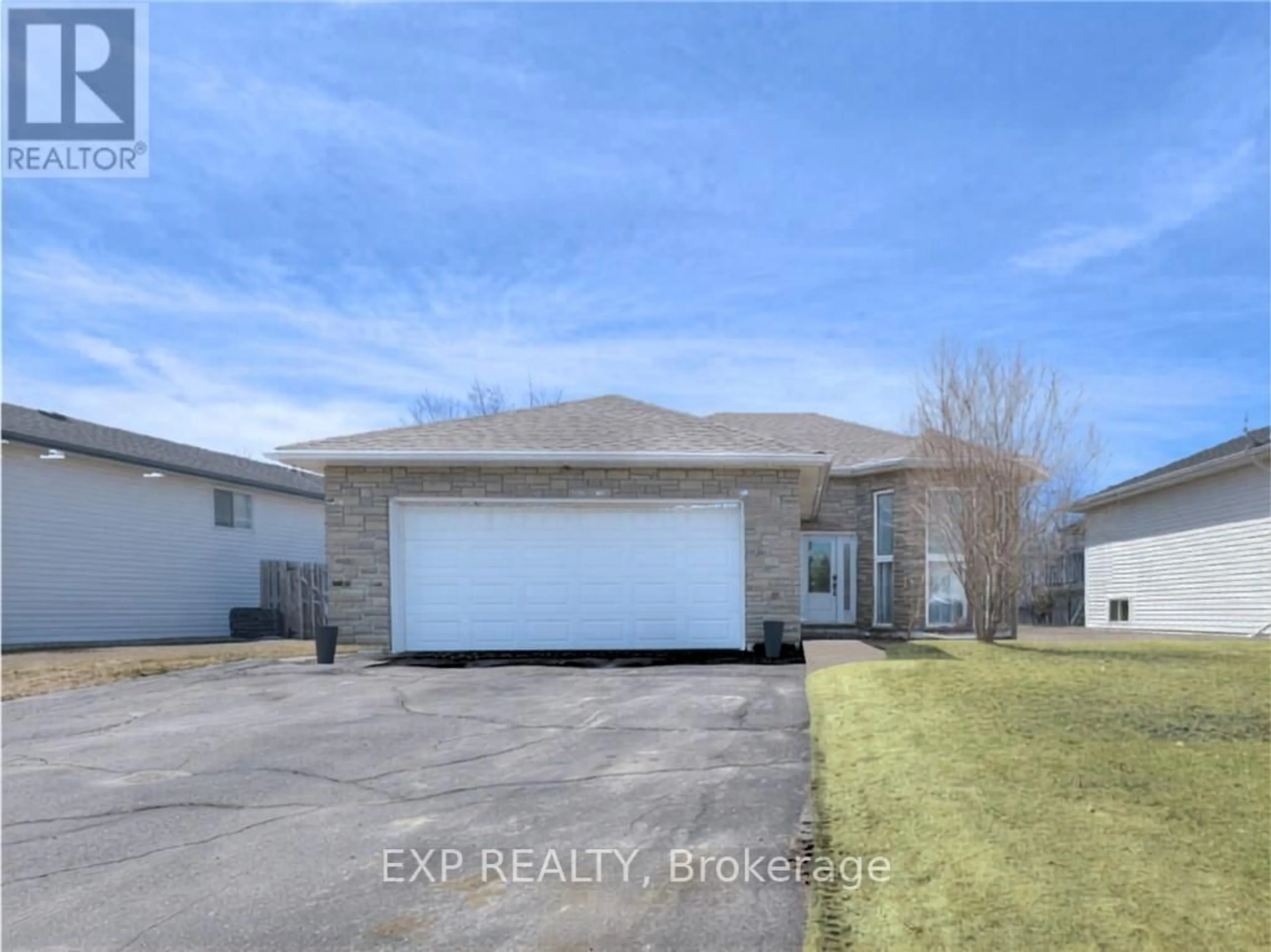 Unknown for 4343 Chateau Cres, Greater Sudbury Ontario P3P 1Y6