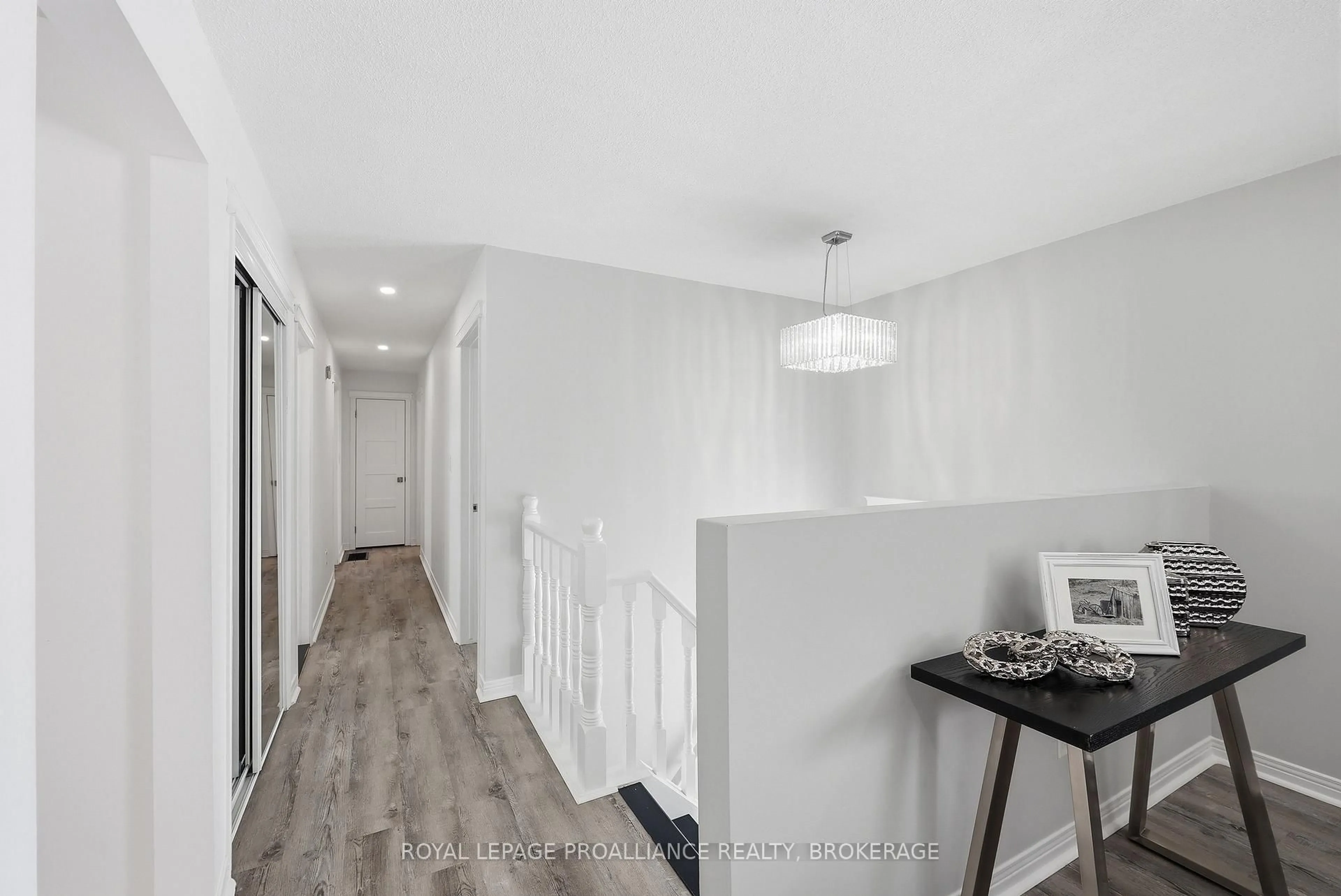 Indoor entryway for 4318 County Road 6, Yarker Ontario K0K 3N0