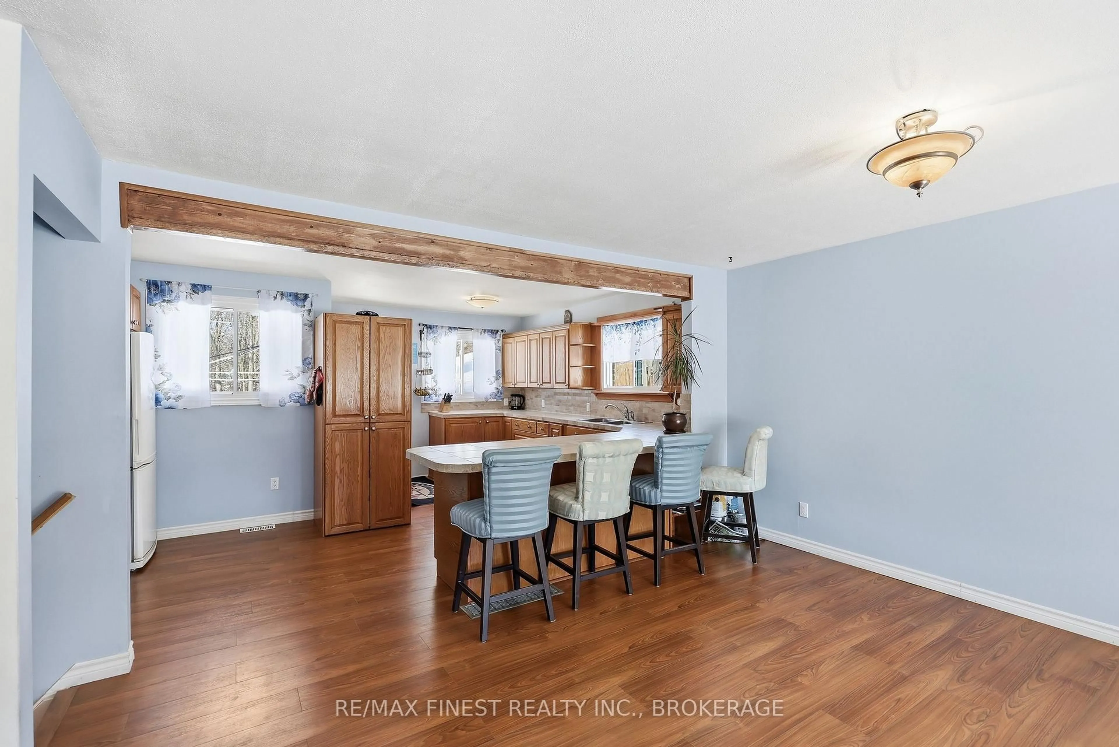 Open concept kitchen, unknown for 676 Laurier Blvd, Brockville Ontario K6V 5X8