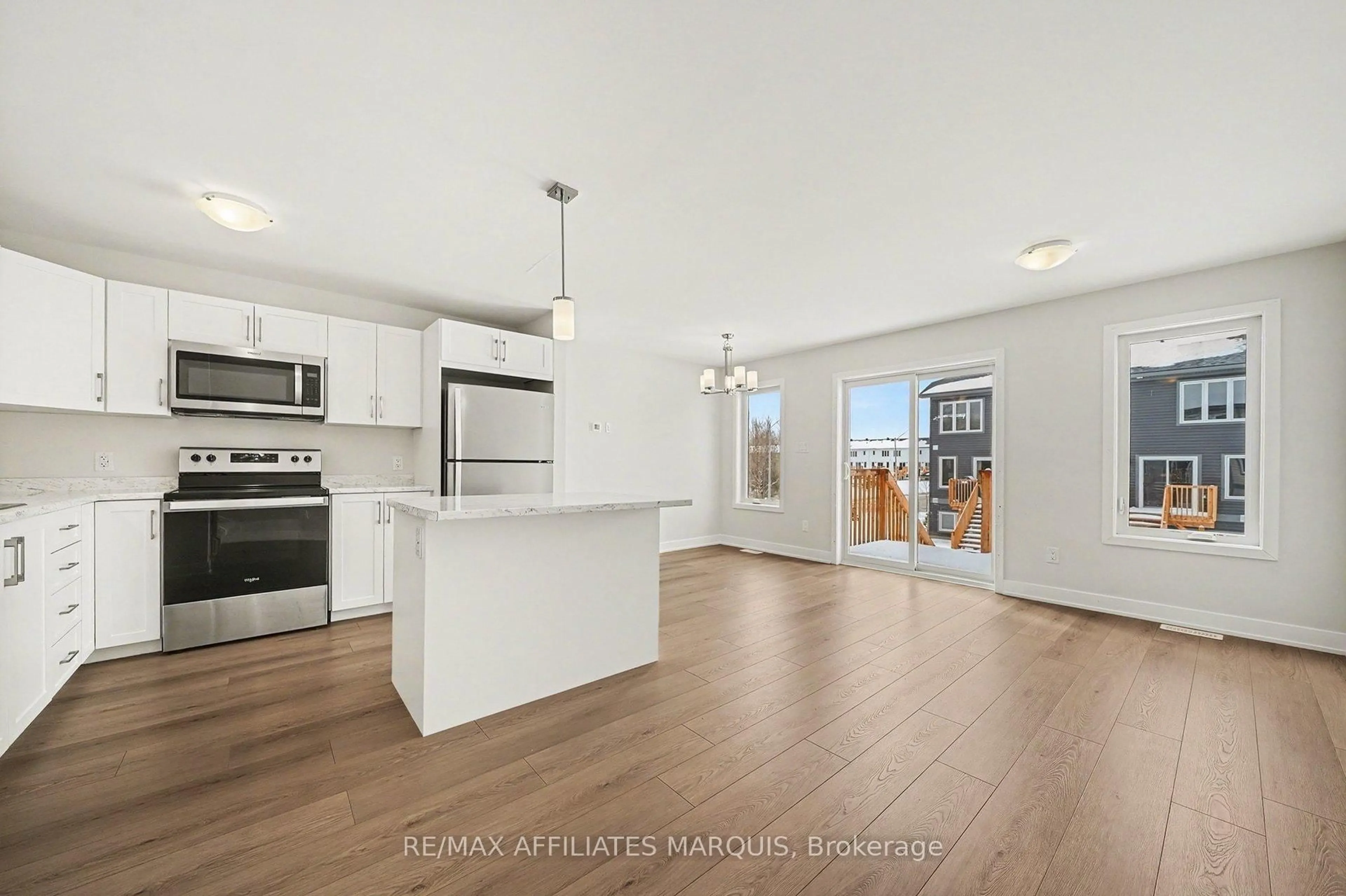 Open concept kitchen, unknown for 97 Whitcomb Cres, Smiths Falls Ontario K7A 2B4