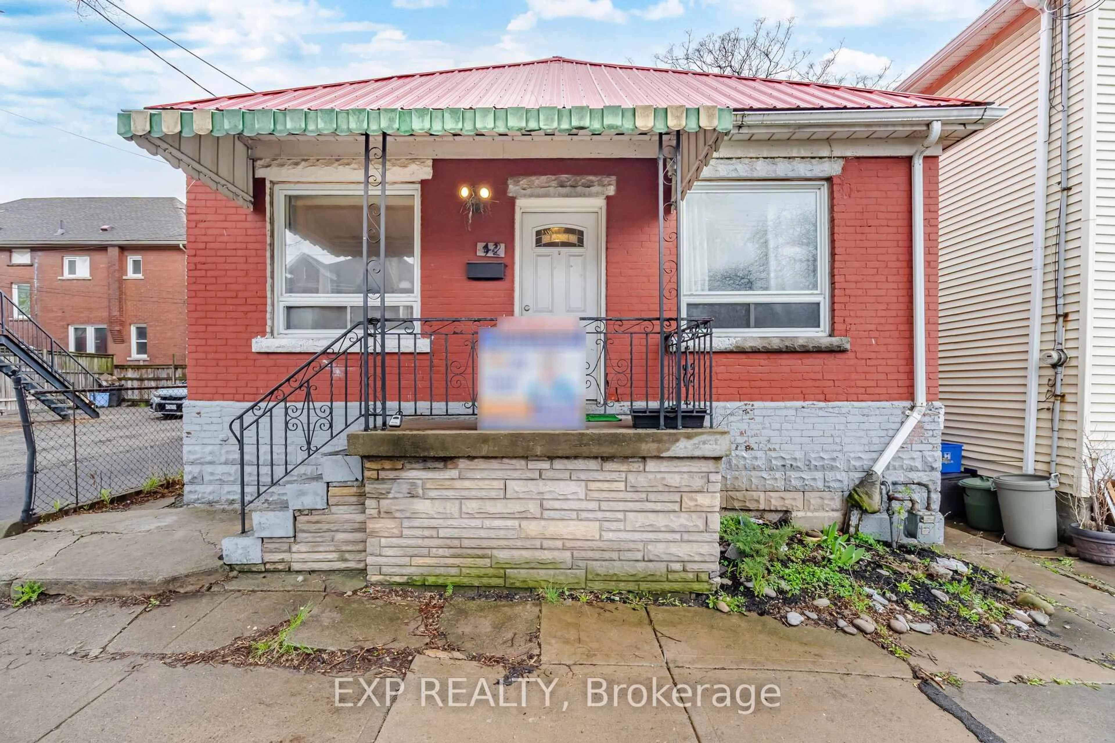 Unknown for 42 Princess St, Hamilton Ontario L8L 3K6