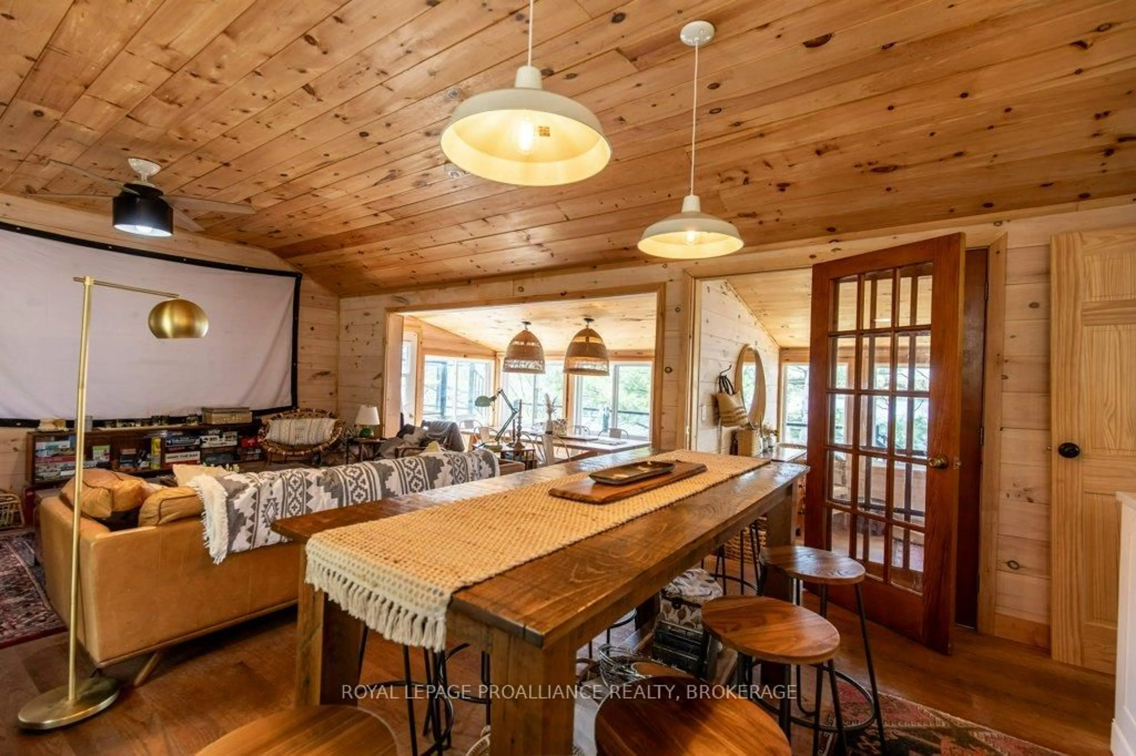 Dining room, wood/laminate floor for 1055B Vilalta Lane, Godfrey Ontario K0H 1T0