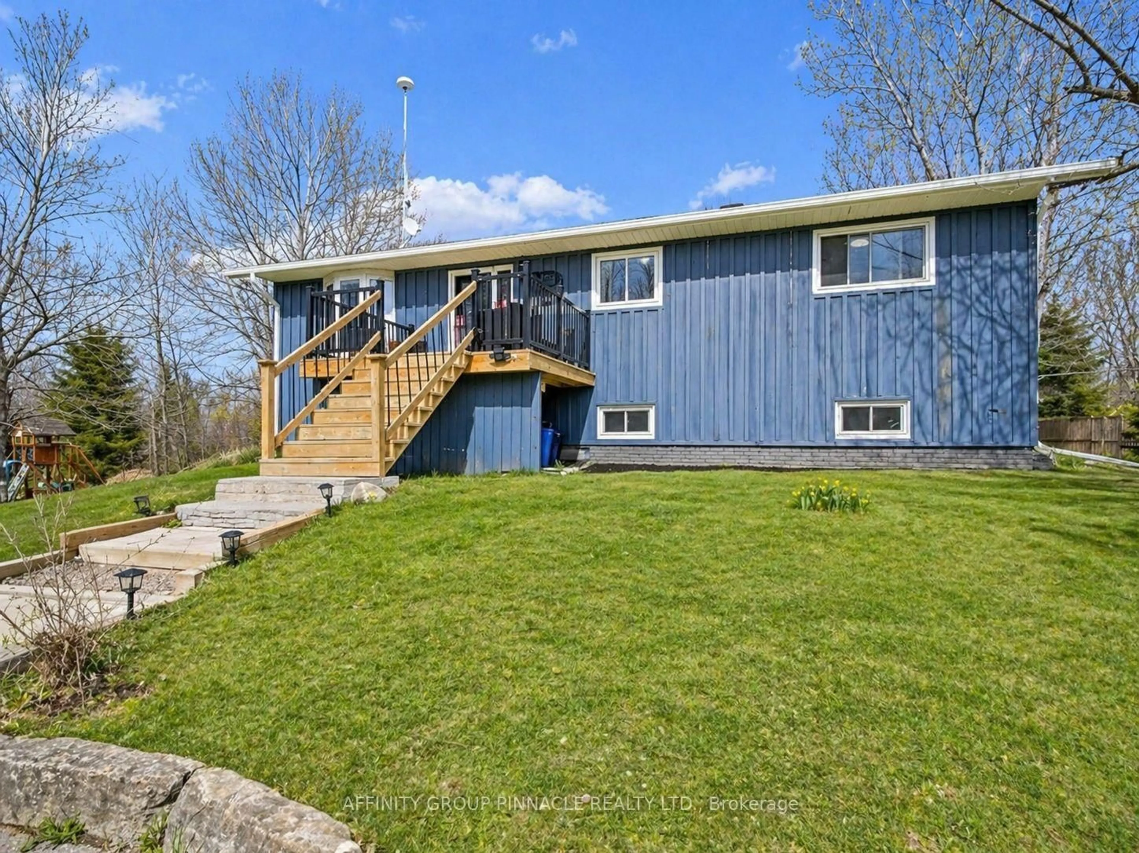 A pic from outside/outdoor area/front of a property/back of a property/a pic from drone, unknown for 39 Muskie Dr, Kawartha Lakes Ontario K0M 2C0