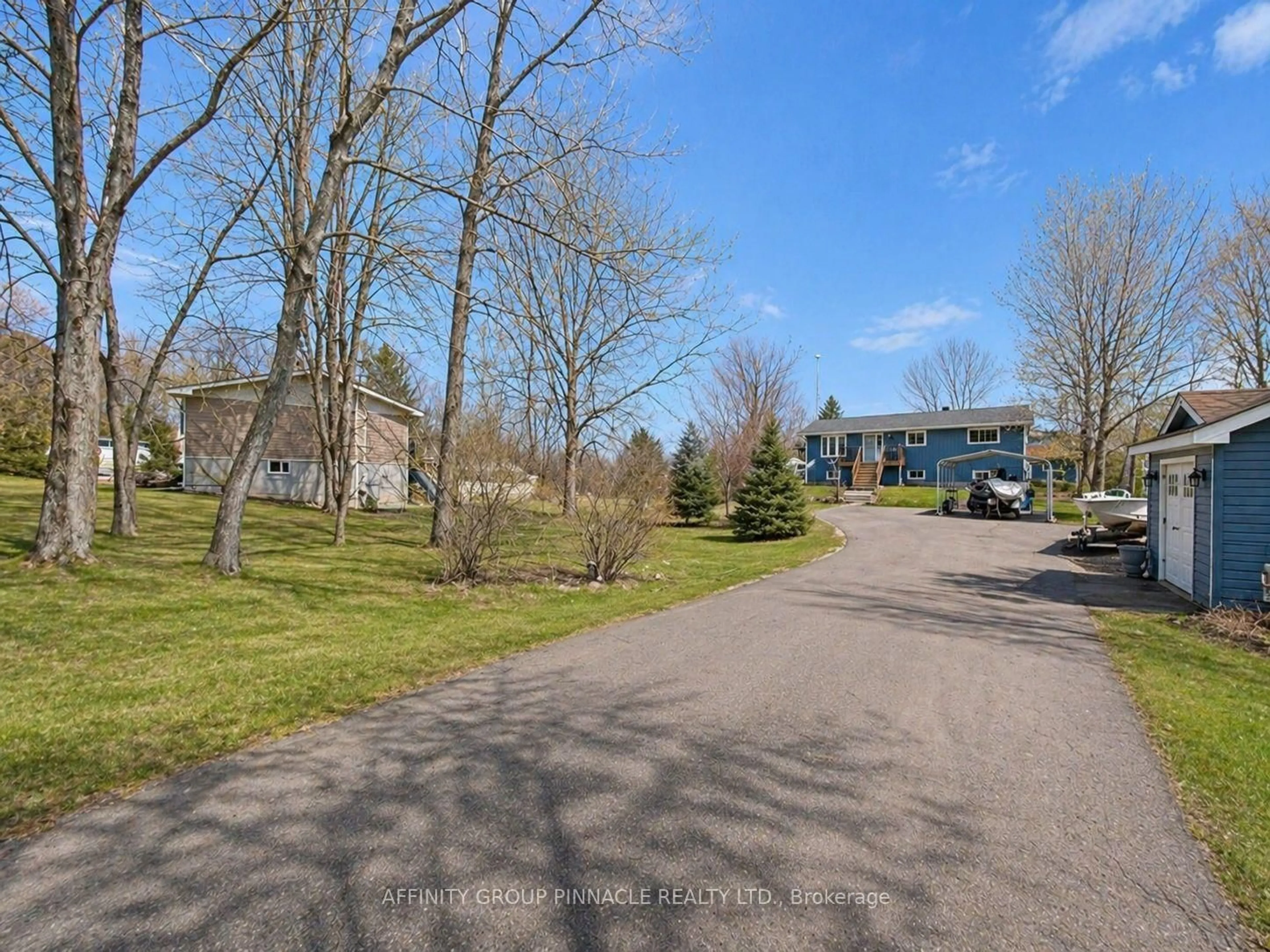 A pic from outside/outdoor area/front of a property/back of a property/a pic from drone, street for 39 Muskie Dr, Kawartha Lakes Ontario K0M 2C0