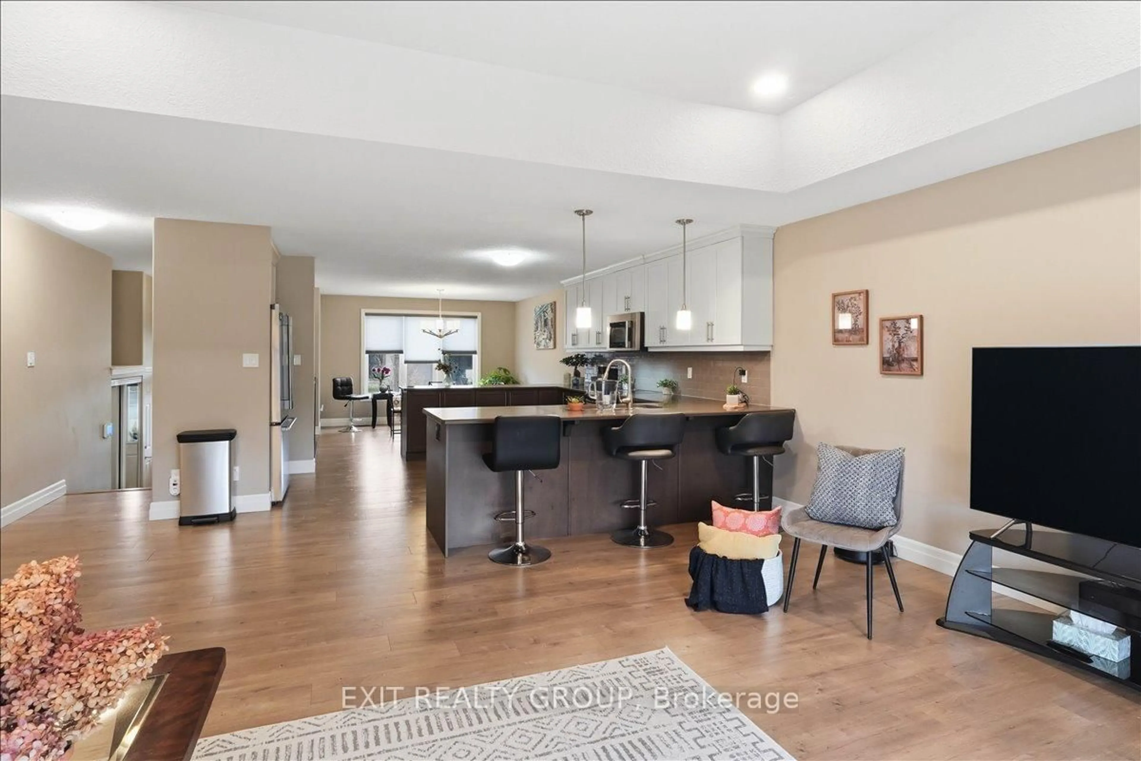 Open concept kitchen, unknown for 44 Liberty Cres, Barry's Bay Ontario K0K 1B0