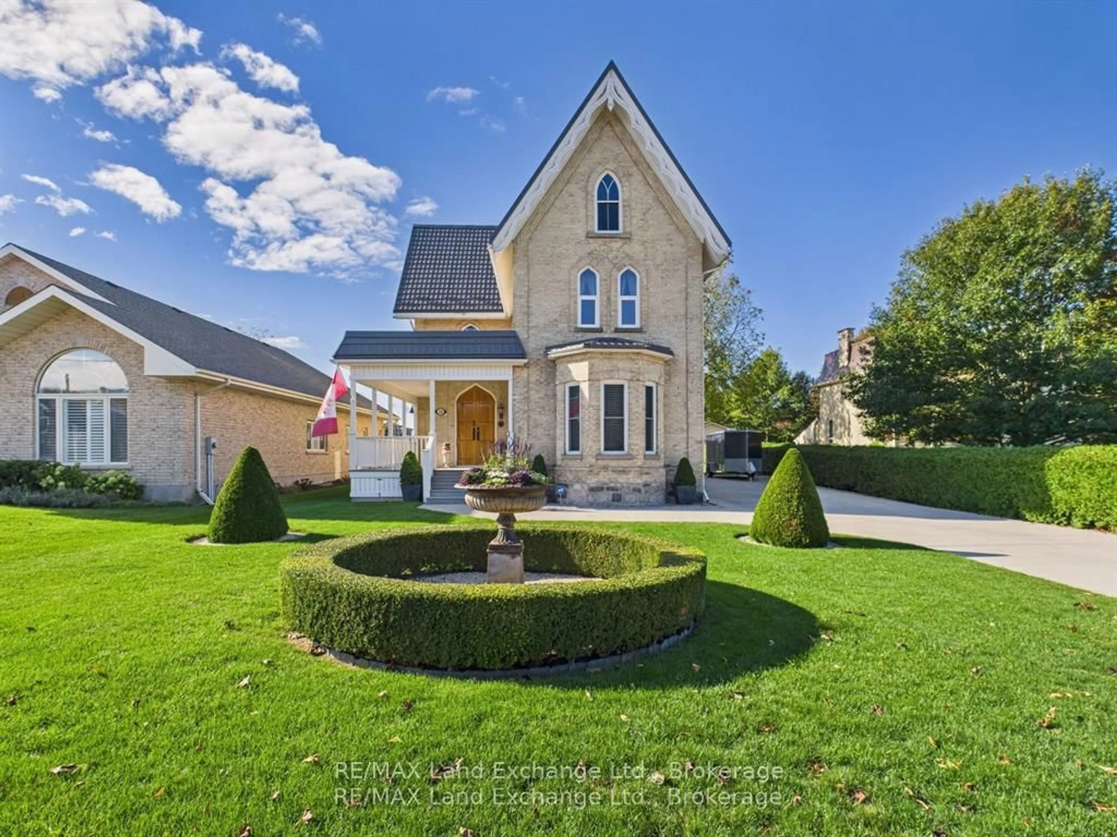 Home with brick exterior material, street for 276 Durham St, Kincardine Ontario N2Z 2X9