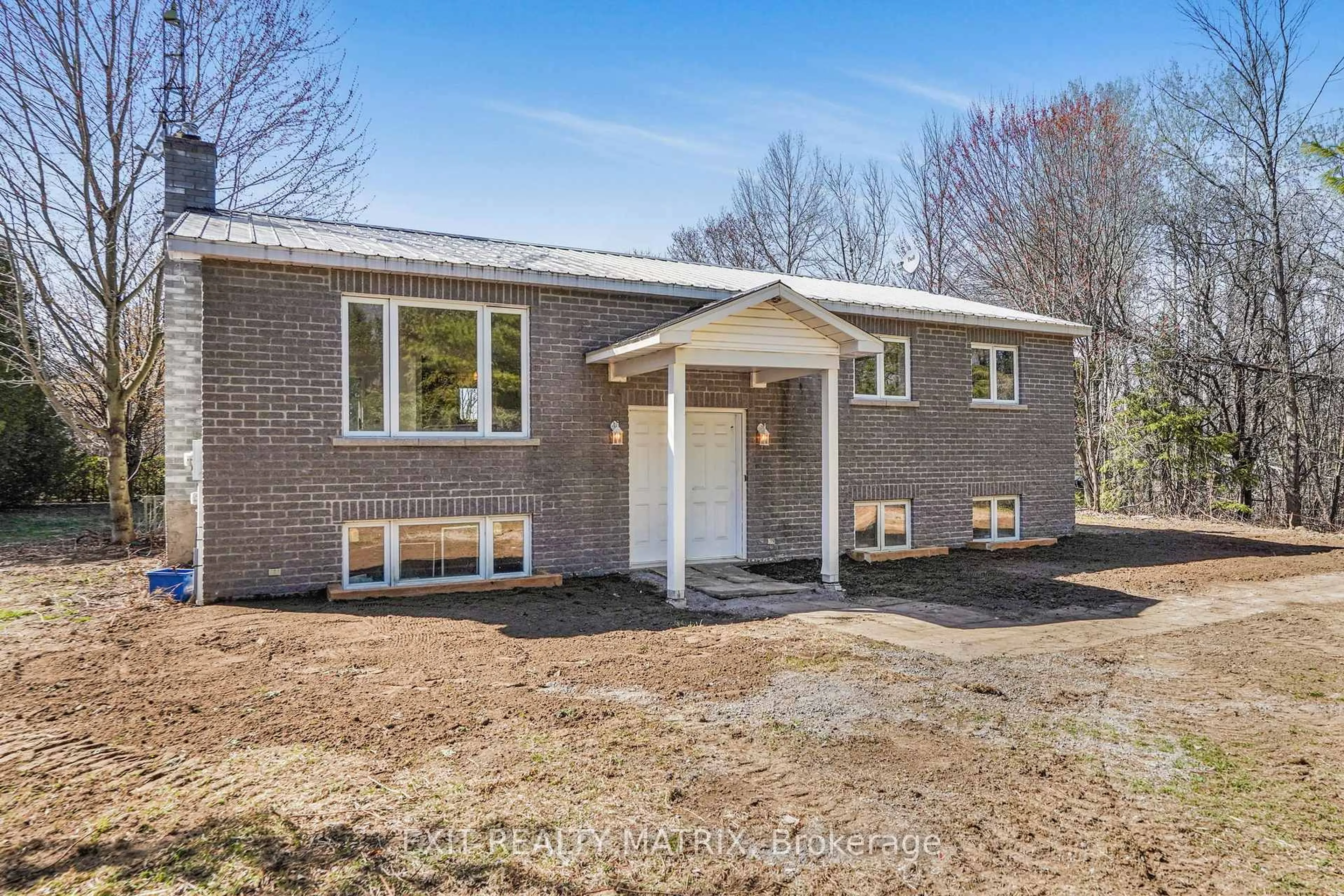 Home with brick exterior material, street for 1630 Gourley Rd, East Hawkesbury Ontario K6A 2R2