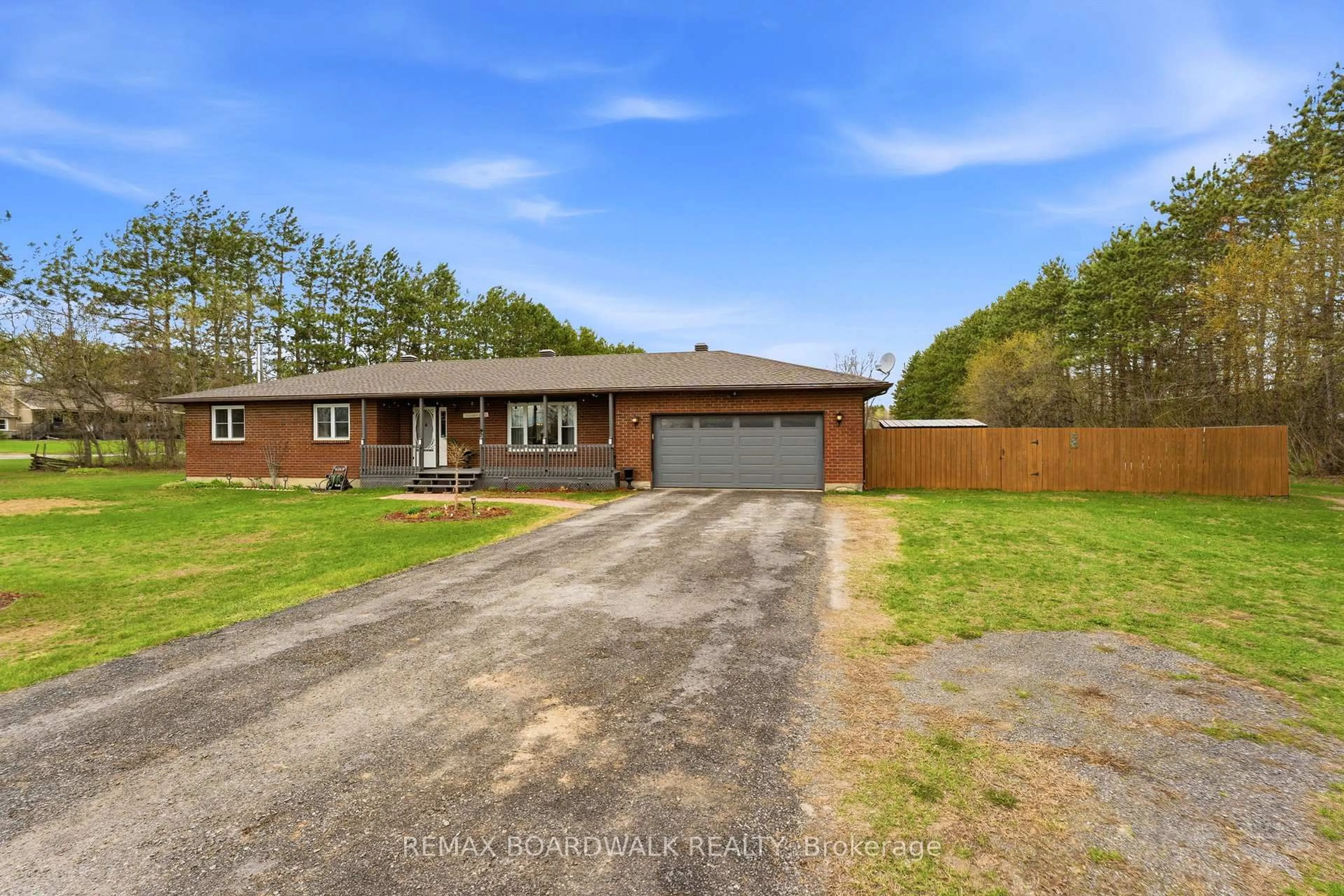 A pic from outside/outdoor area/front of a property/back of a property/a pic from drone, street for 1671 O'Neill Rd, North Grenville Ontario K0G 1S0