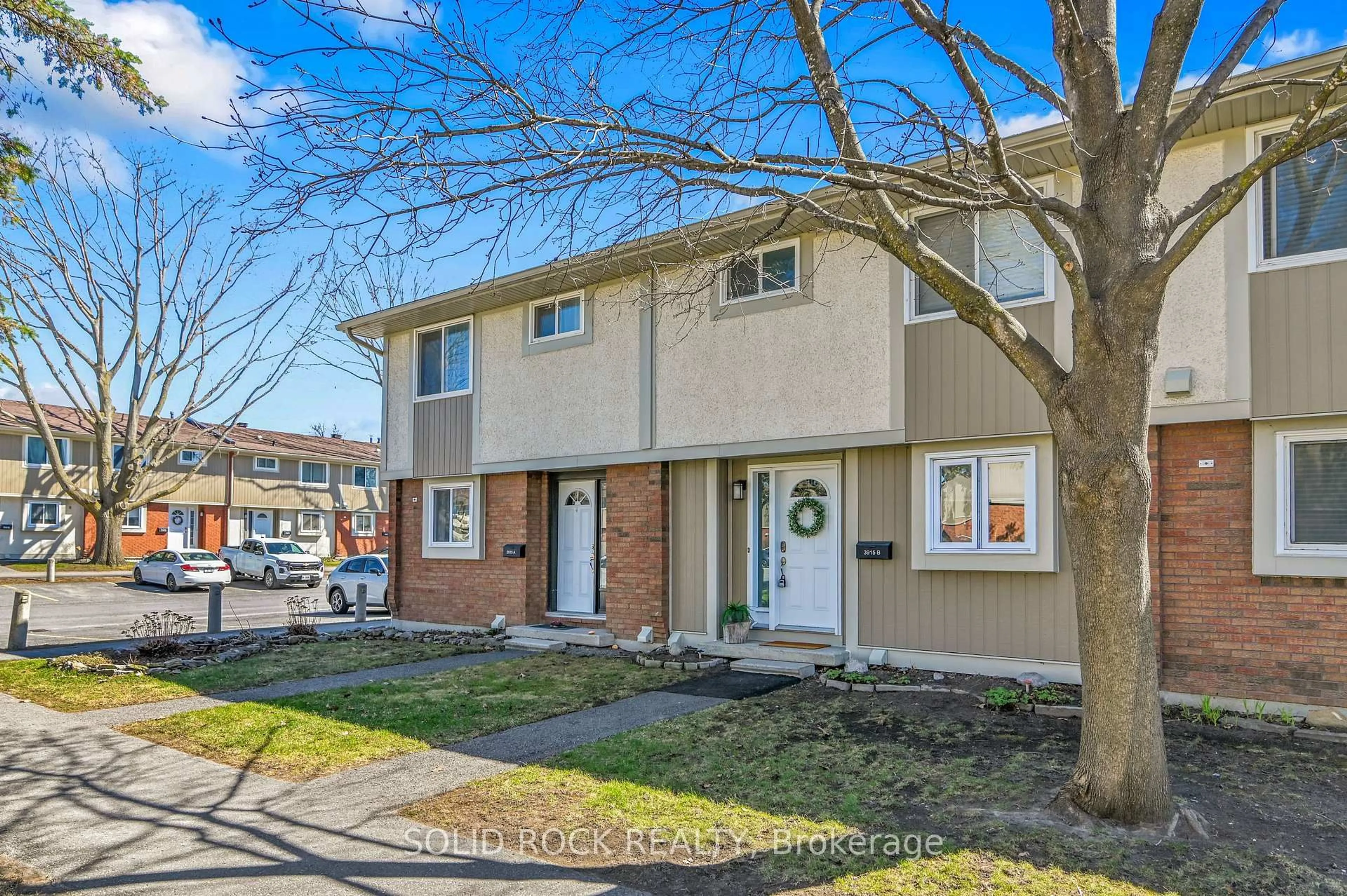 Unknown for 3915B Old Richmond Rd #137, Ottawa Ontario K2H 8T9