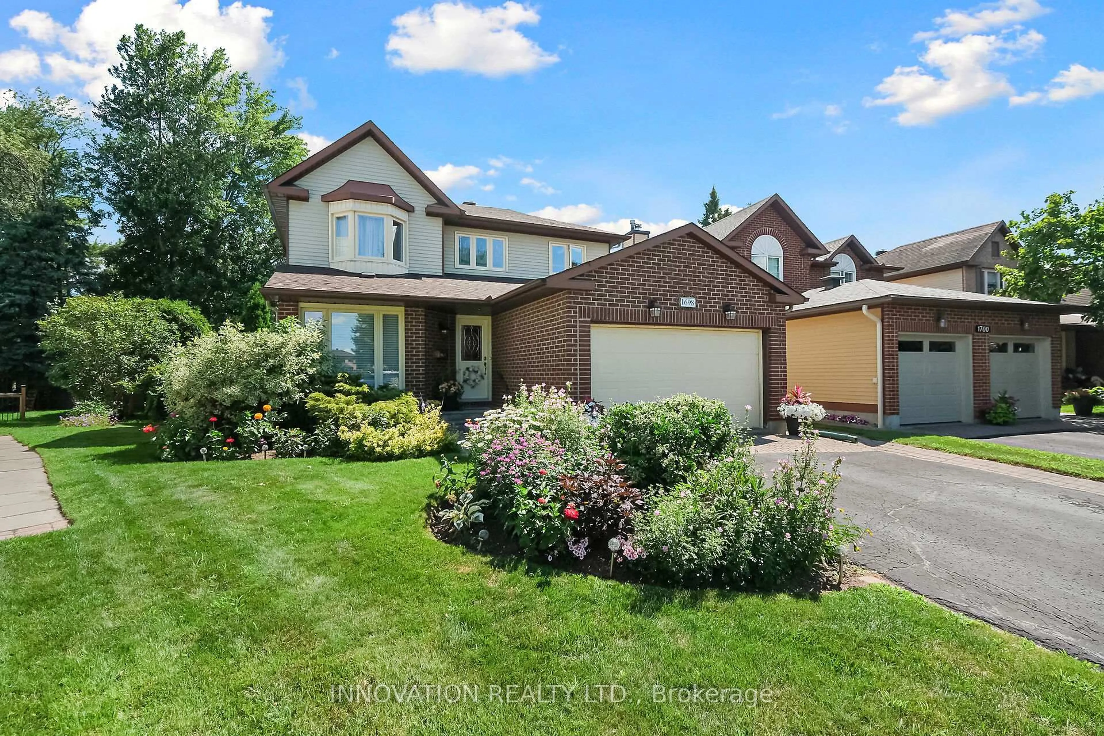 Unknown for 1698 Teakdale Ave, Orleans Ontario K1C 6M4