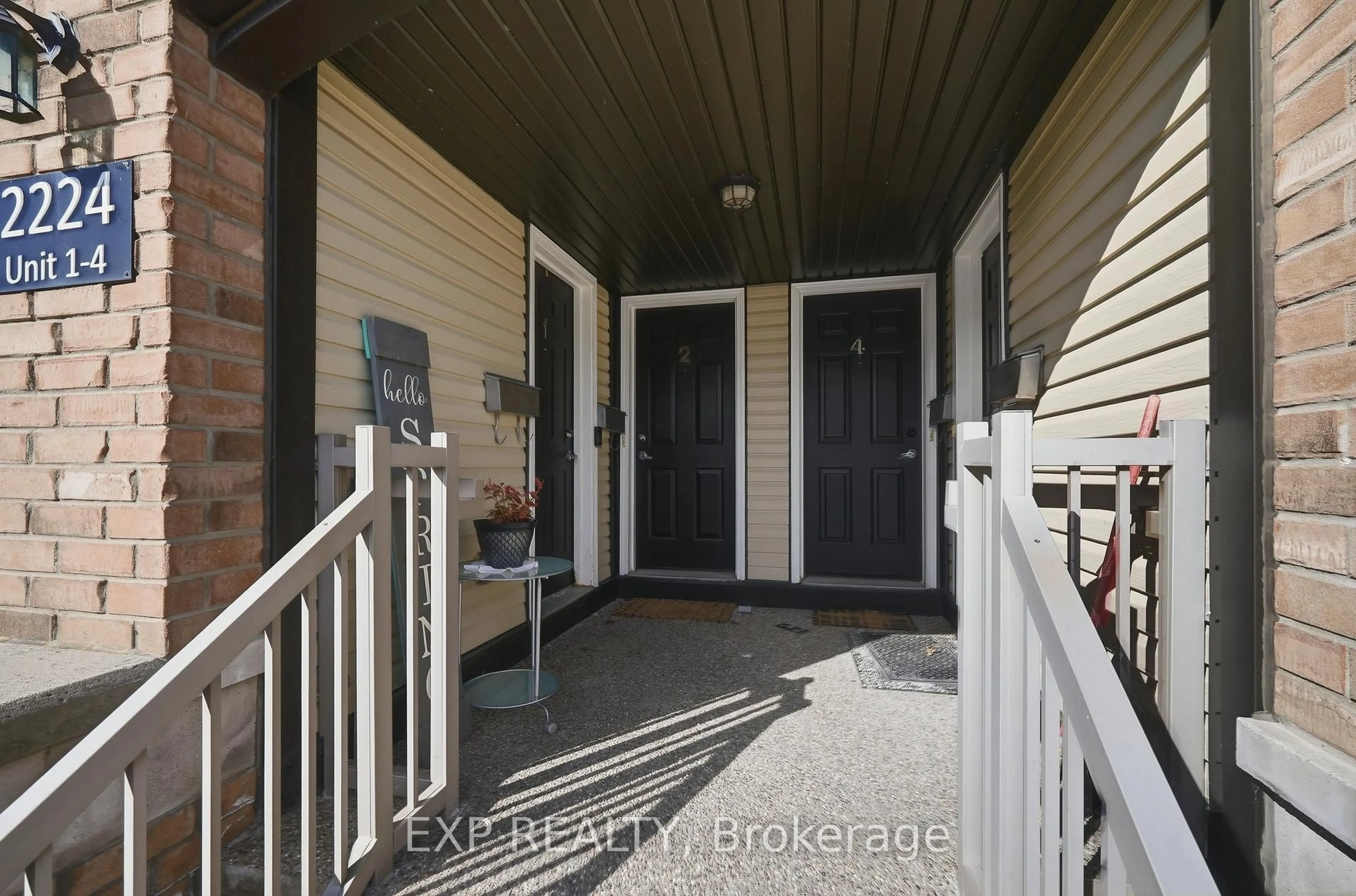 Indoor entryway for 2224 Marble Cres #2, Clarence-Rockland Ontario K4K 0G9