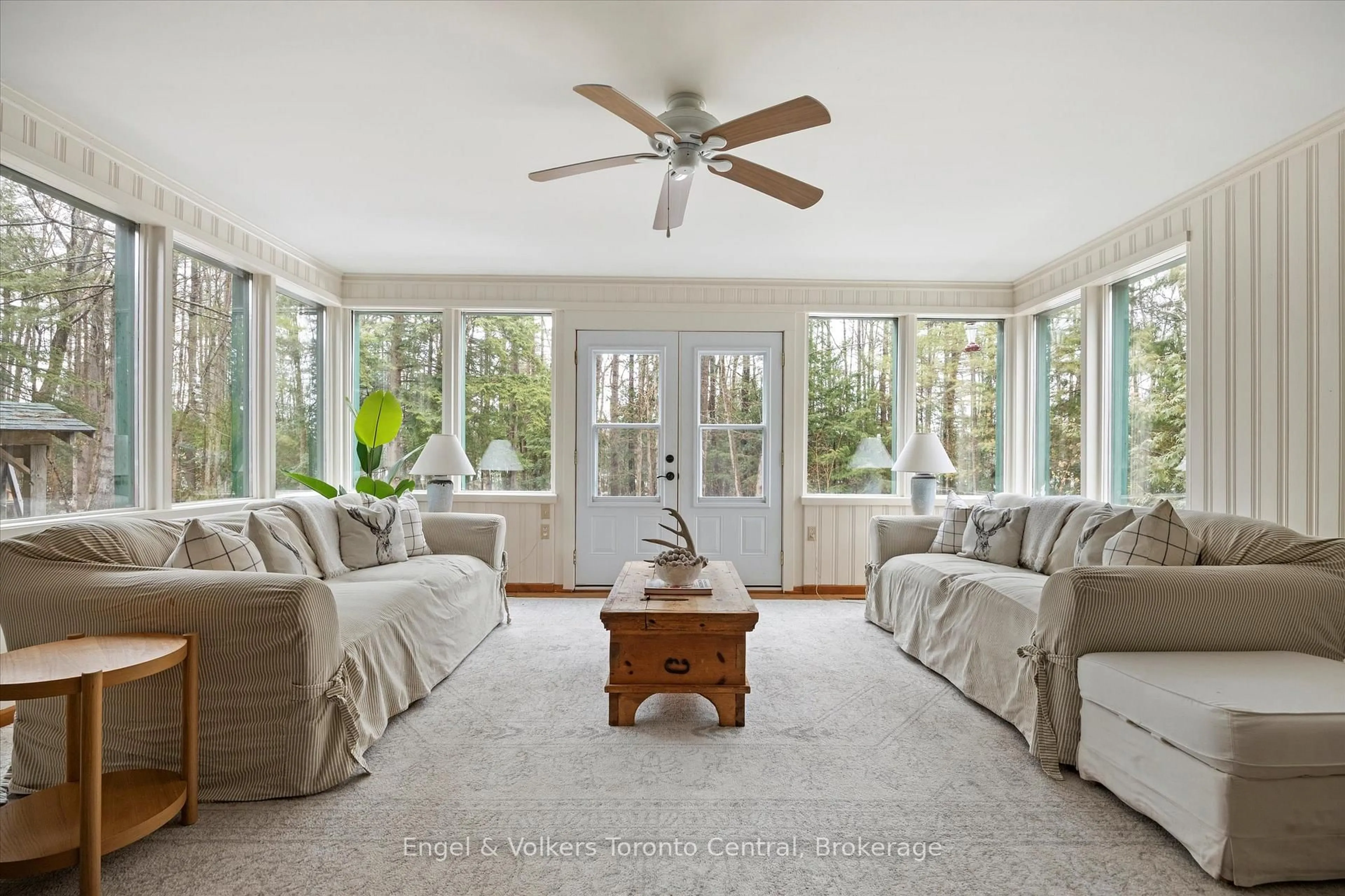 Living room with furniture, unknown for 1196 Cranberry Rd #2, Muskoka Lakes Ontario P0C 1A0