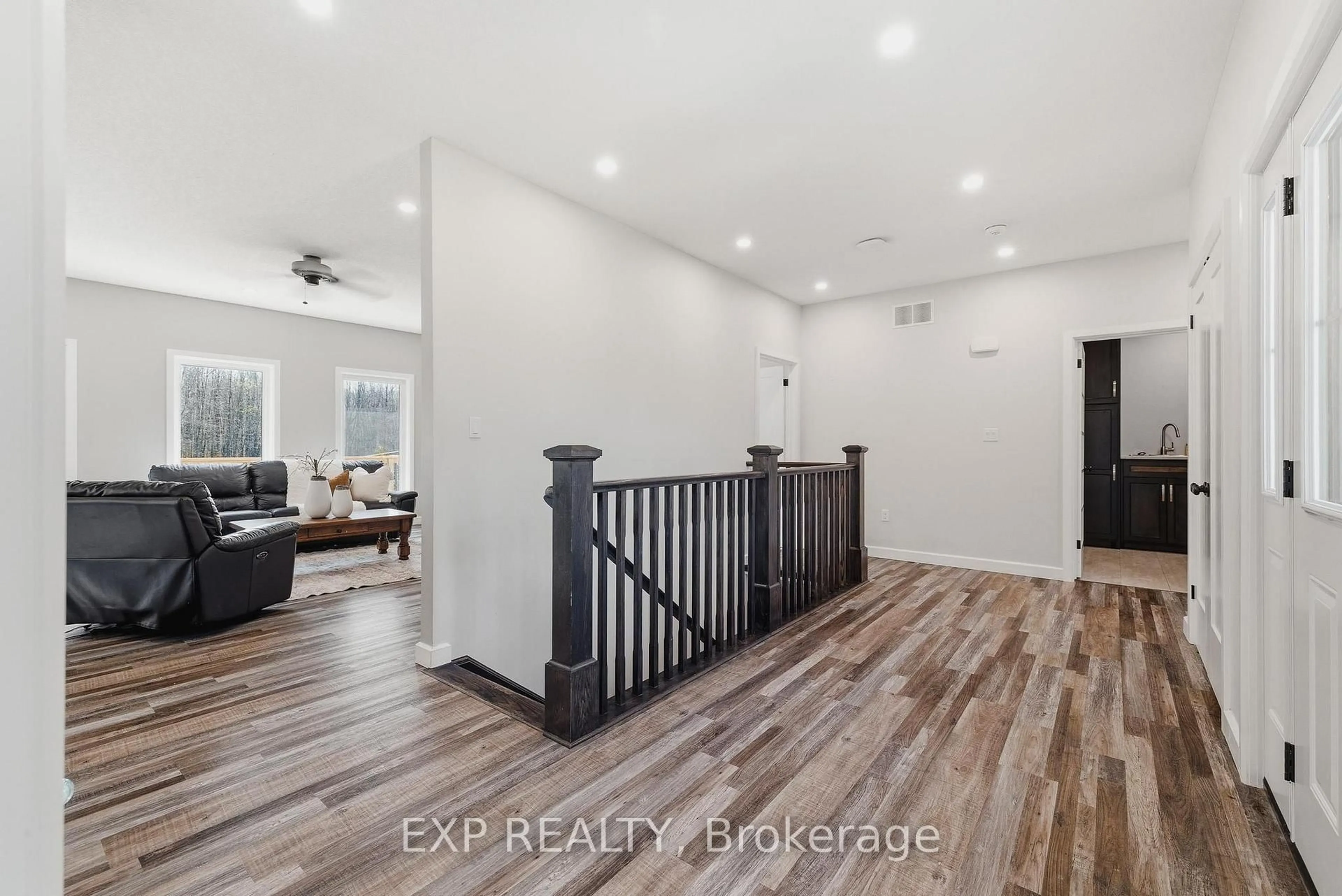 Indoor entryway for 42551 C Line Rd, Morris Turnberry Ontario N0G 1G0
