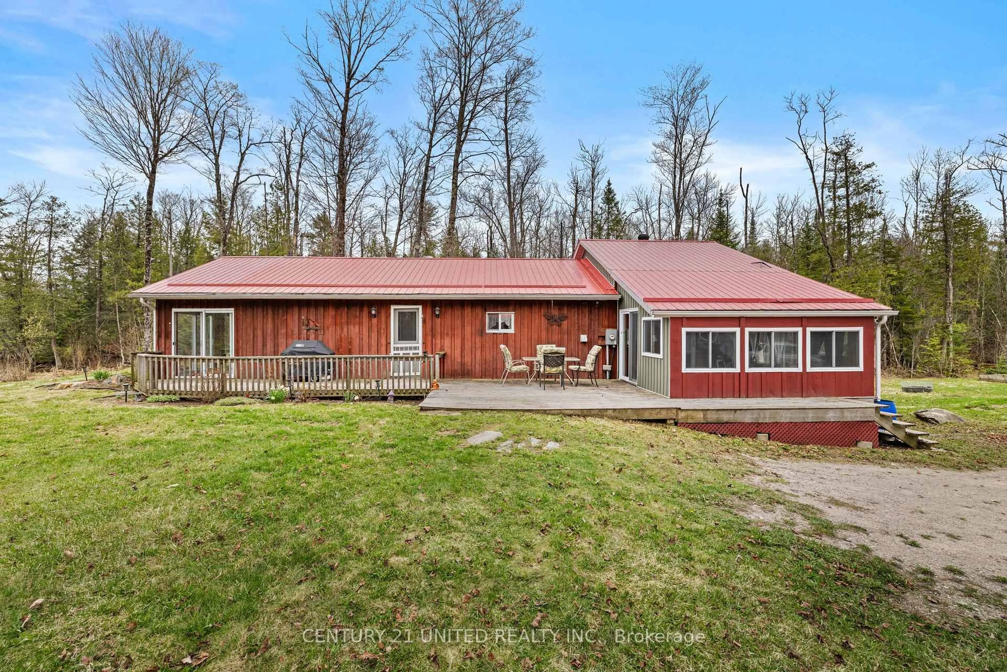 A pic from outside/outdoor area/front of a property/back of a property/a pic from drone, unknown for 1612 Shanick Rd, Limoges Ontario K0K 2M0