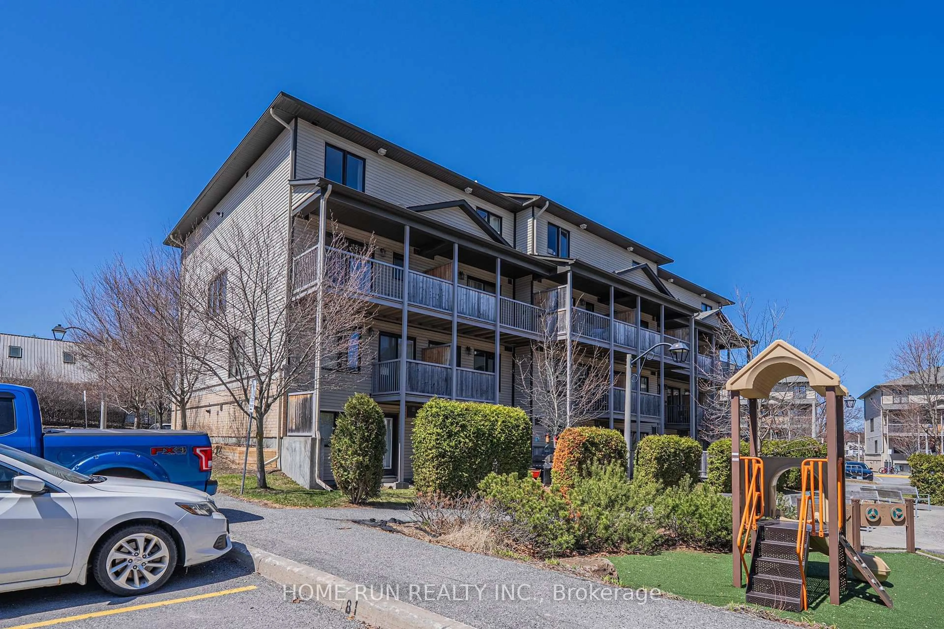 A pic from outside/outdoor area/front of a property/back of a property/a pic from drone, unknown for 12 Argent Private #20, Ottawa Ontario K2K 0H2