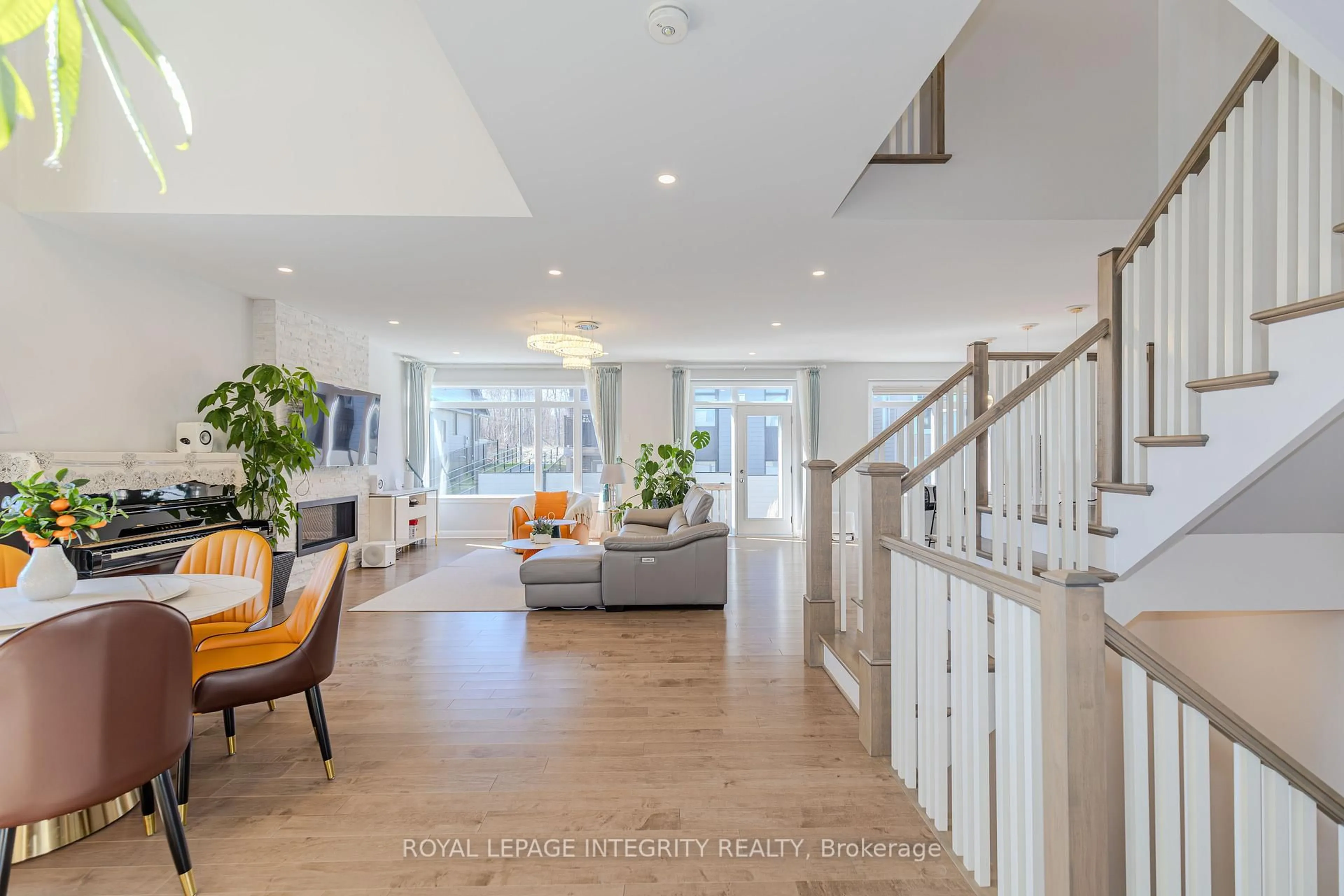 Unknown for 238 Ketchikan Cres, Ottawa Ontario K2T 0S3