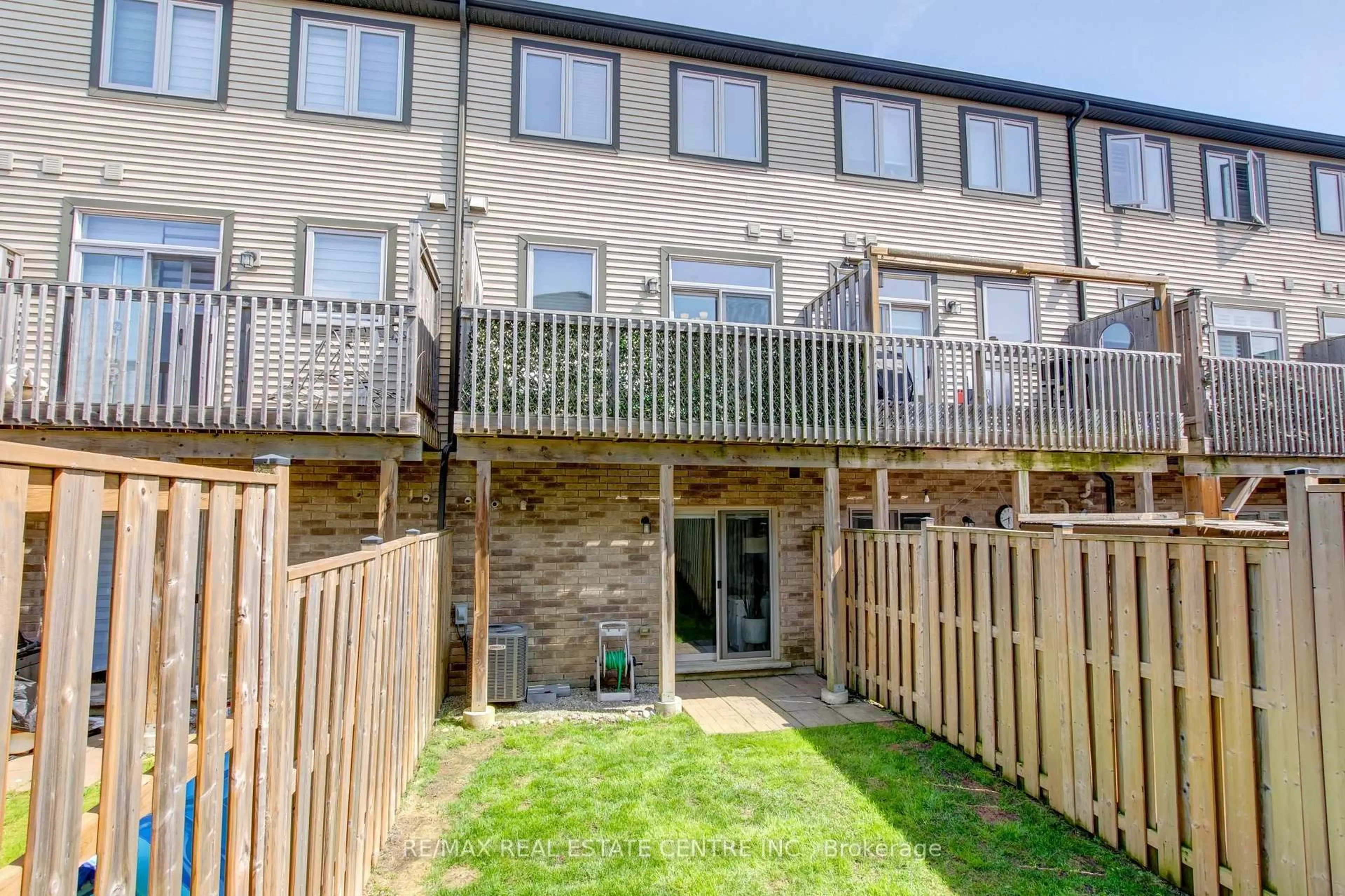 Patio, unknown for 247 Festival Way #4, Hamilton Ontario L0R 1C0