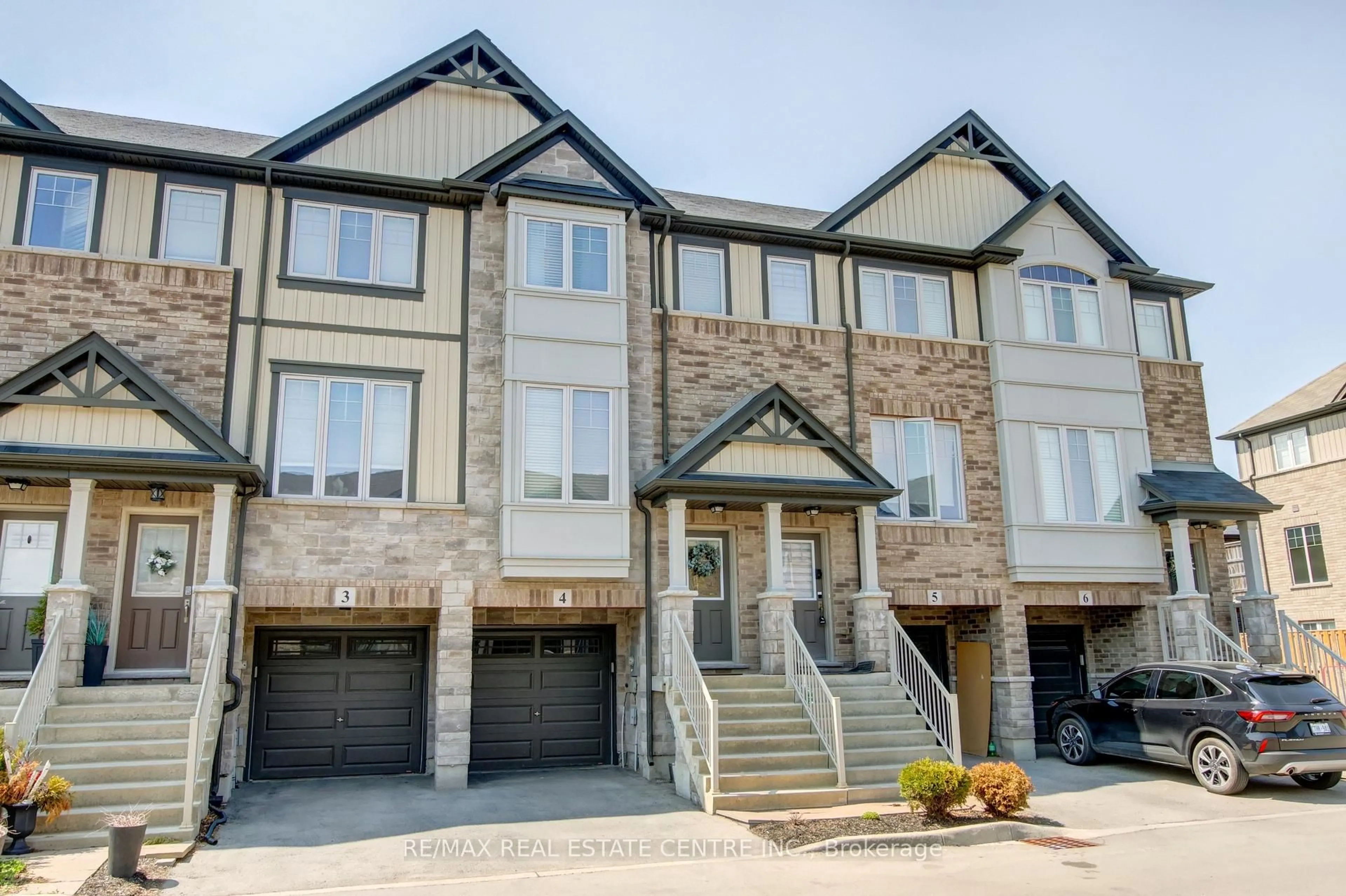 Unknown for 247 Festival Way #4, Hamilton Ontario L0R 1C0