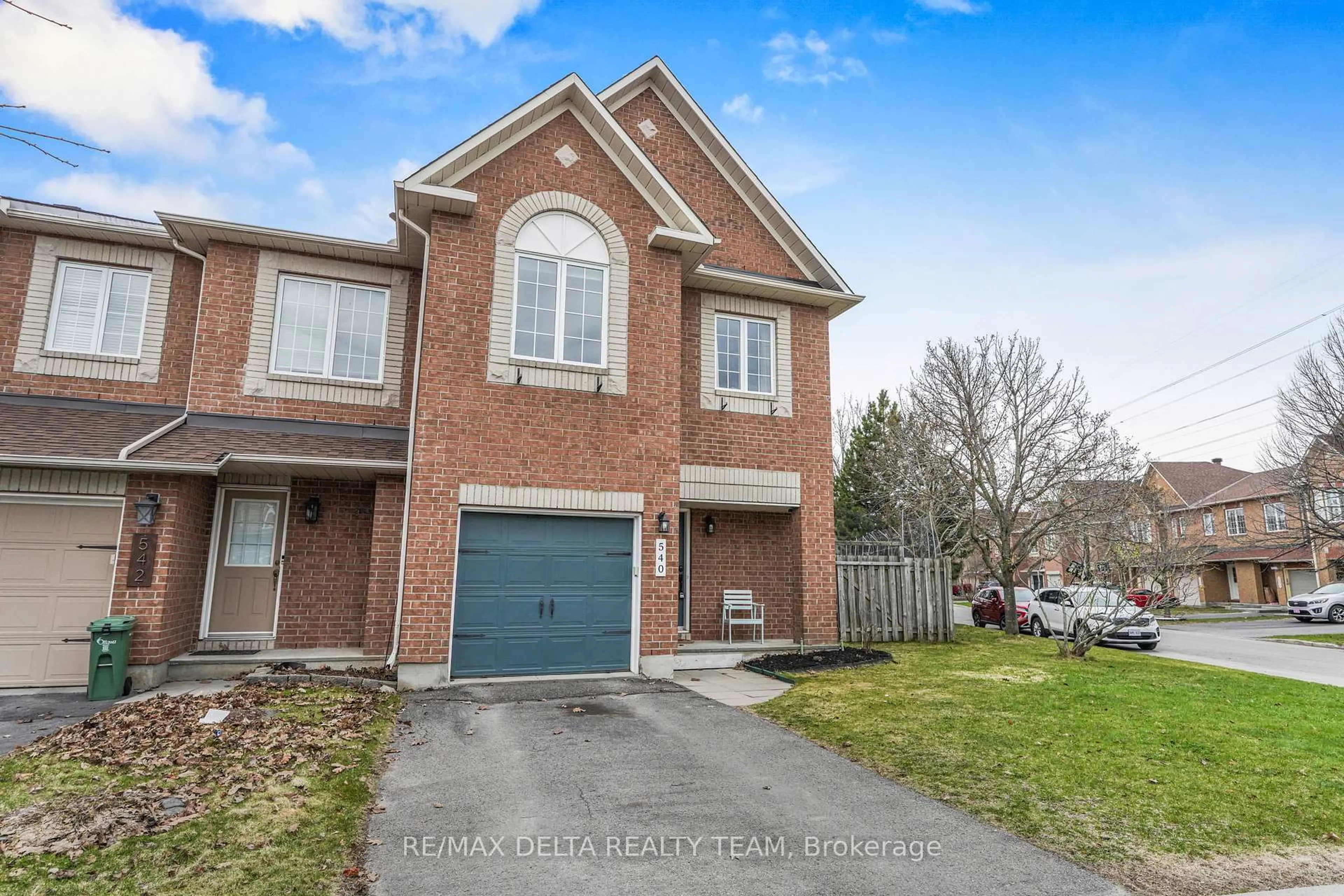 Home with brick exterior material, street for 540 Chardonnay Dr, Ottawa Ontario K4A 4J5
