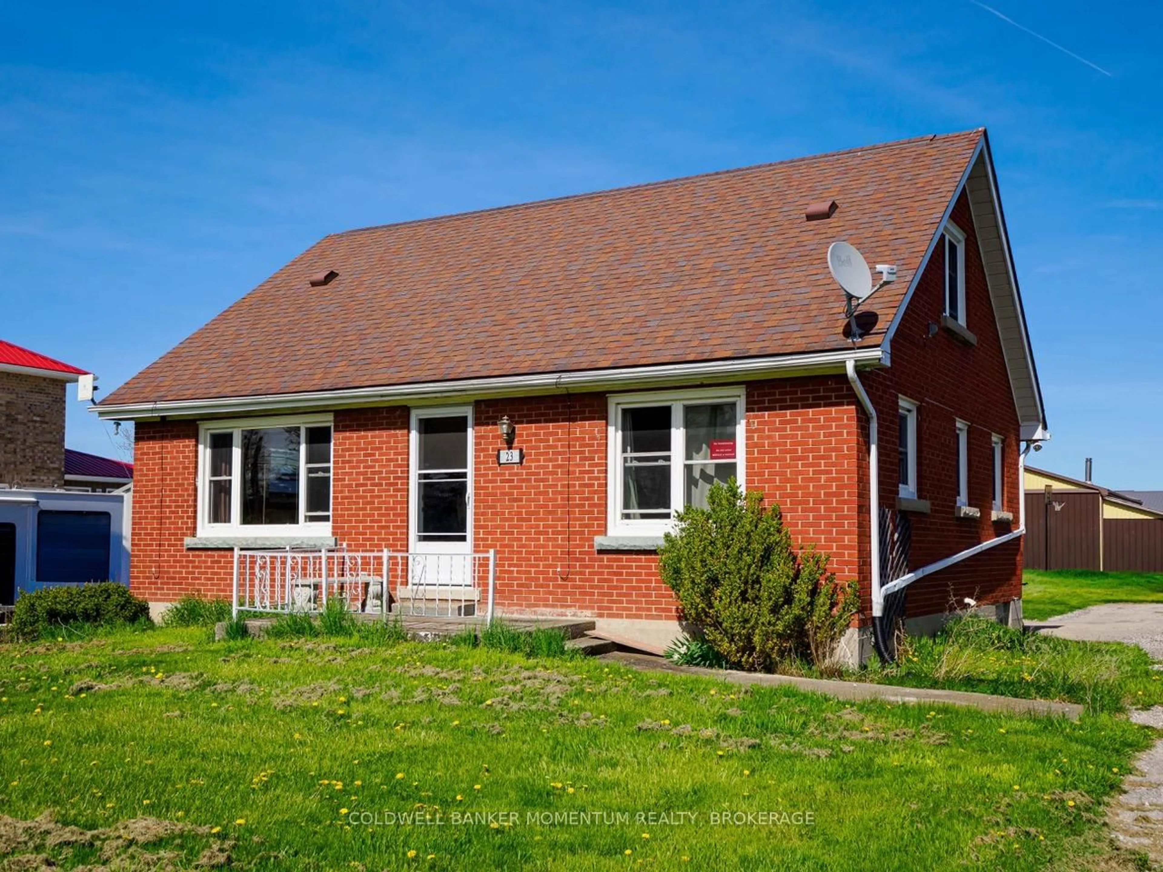 Home with brick exterior material, street for 23 Erie Ave, Haldimand Ontario N0A 1G0