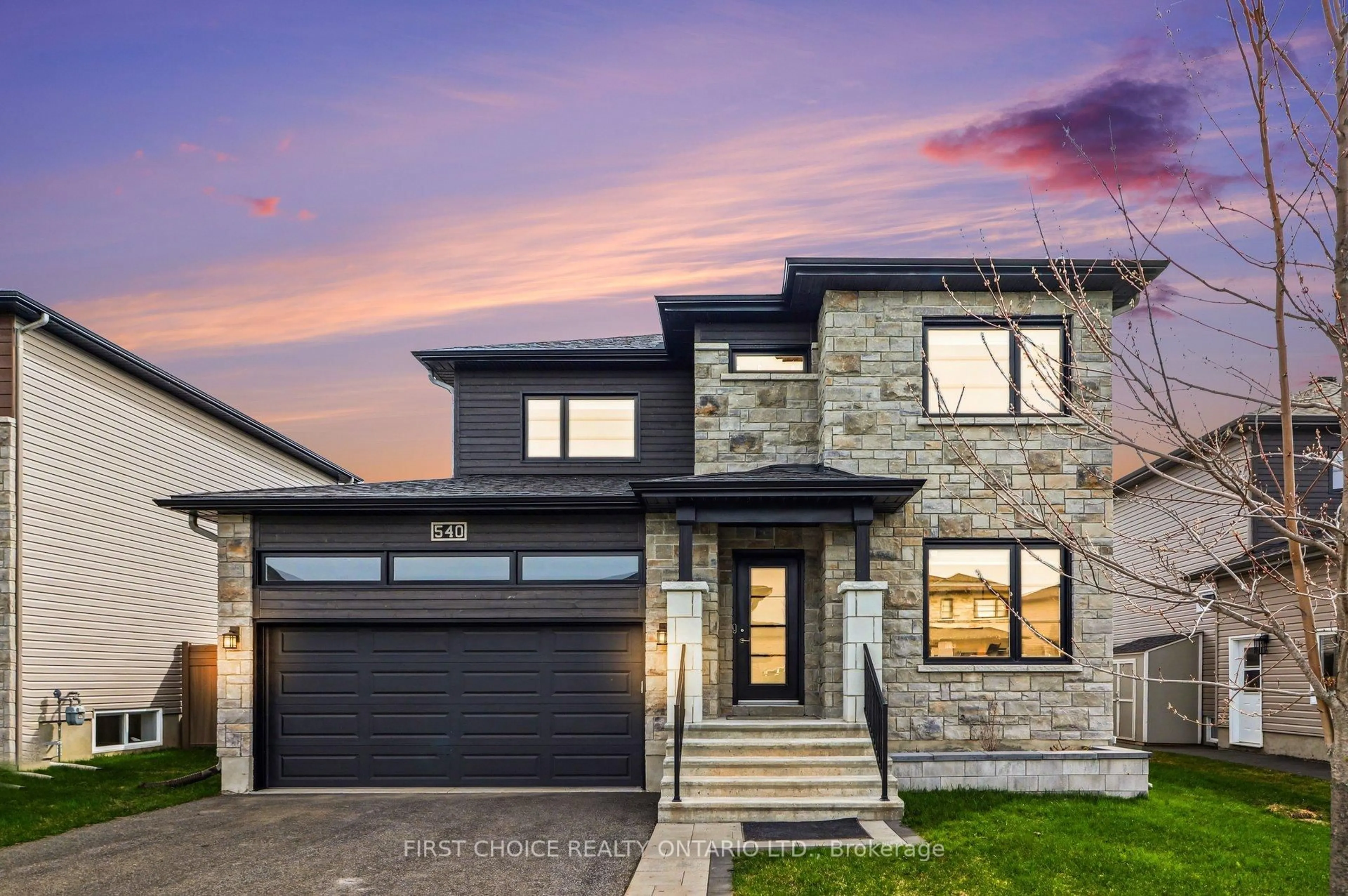 Home with brick exterior material, street for 540 Lucent St, Russell Ontario K4R 0E7