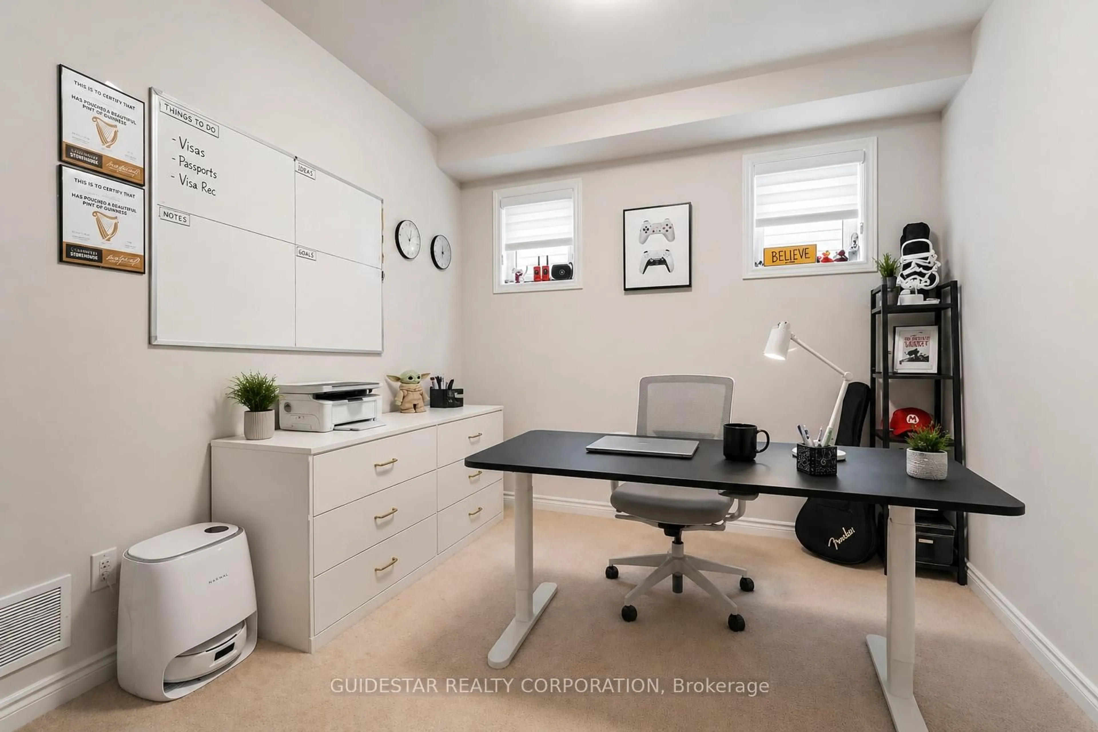 A pic of a room for 30 Oxalis Cres, Ottawa Ontario K2V 0J6