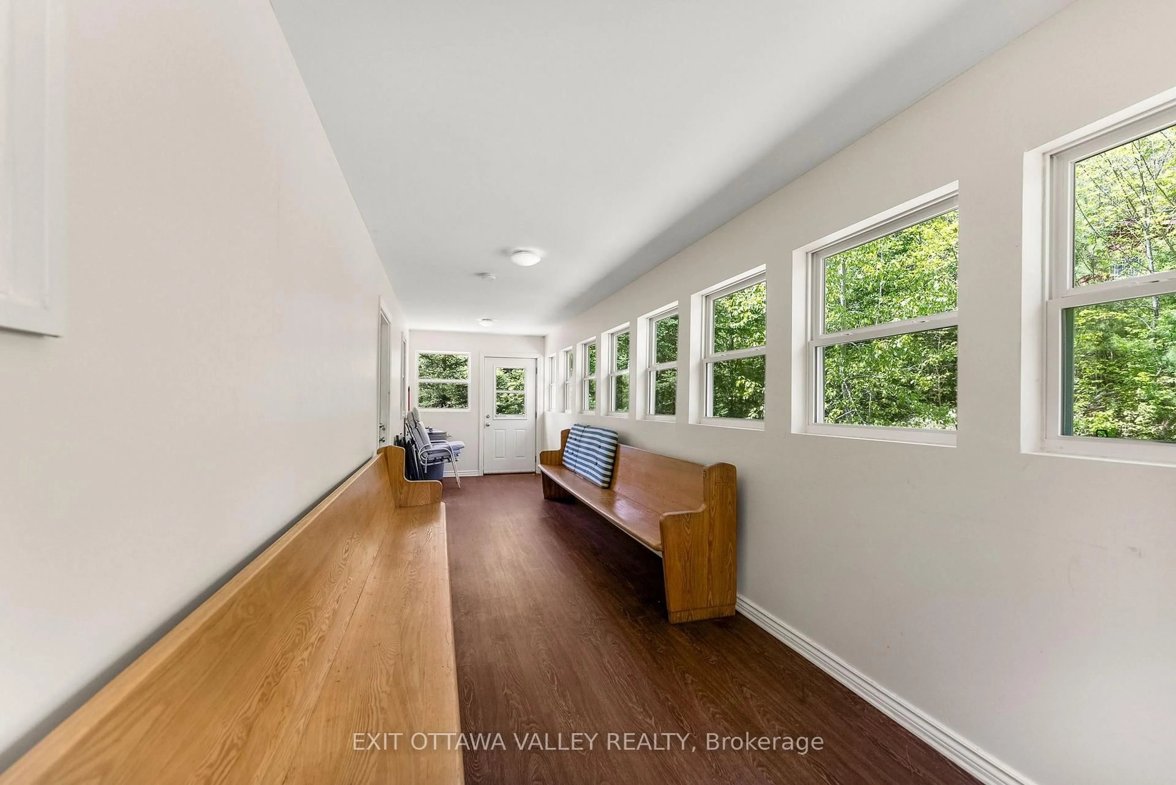 Indoor entryway for 28084 Highway 41, Dacre Ontario K0J 1N0