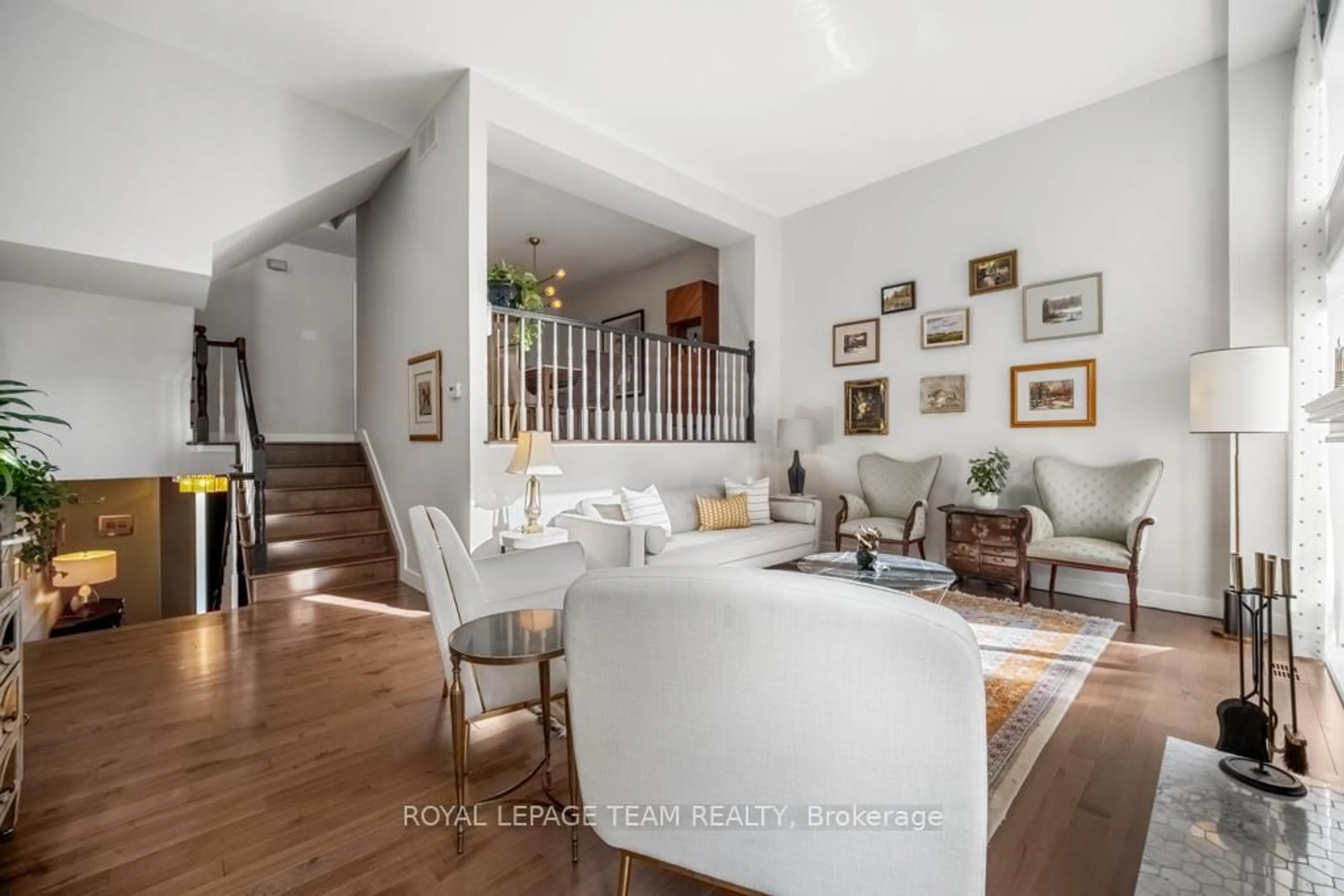 Living room with furniture, unknown for 103 DUNBARTON Crt, Ottawa Ontario K1K 4L5