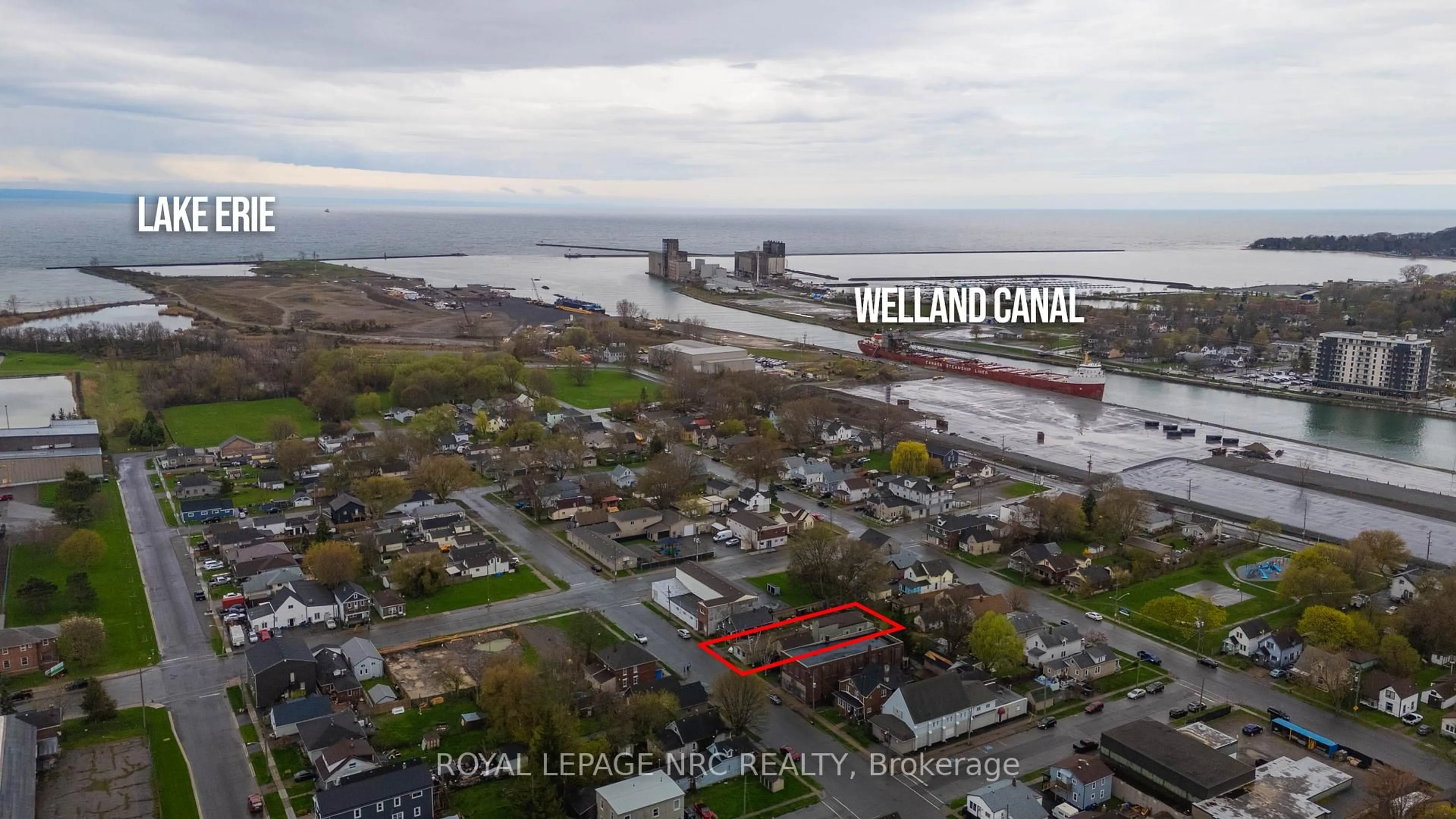 A pic from outside/outdoor area/front of a property/back of a property/a pic from drone, water/lake/river/ocean view for 166 Mitchell St, Port Colborne Ontario L3K 1Y1