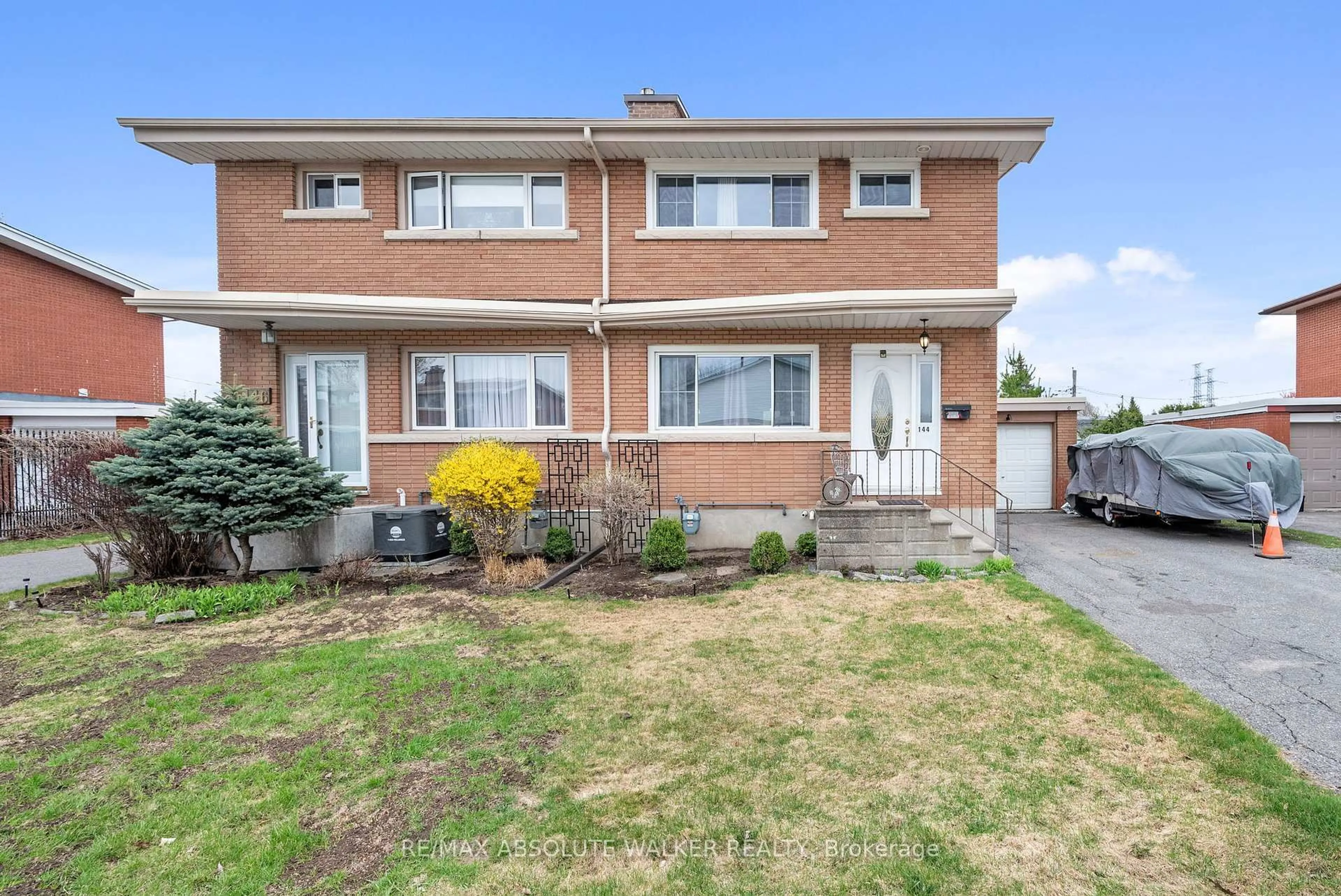 Home with brick exterior material, street for 144 Viewmount Dr, Ottawa Ontario K2G 3B7