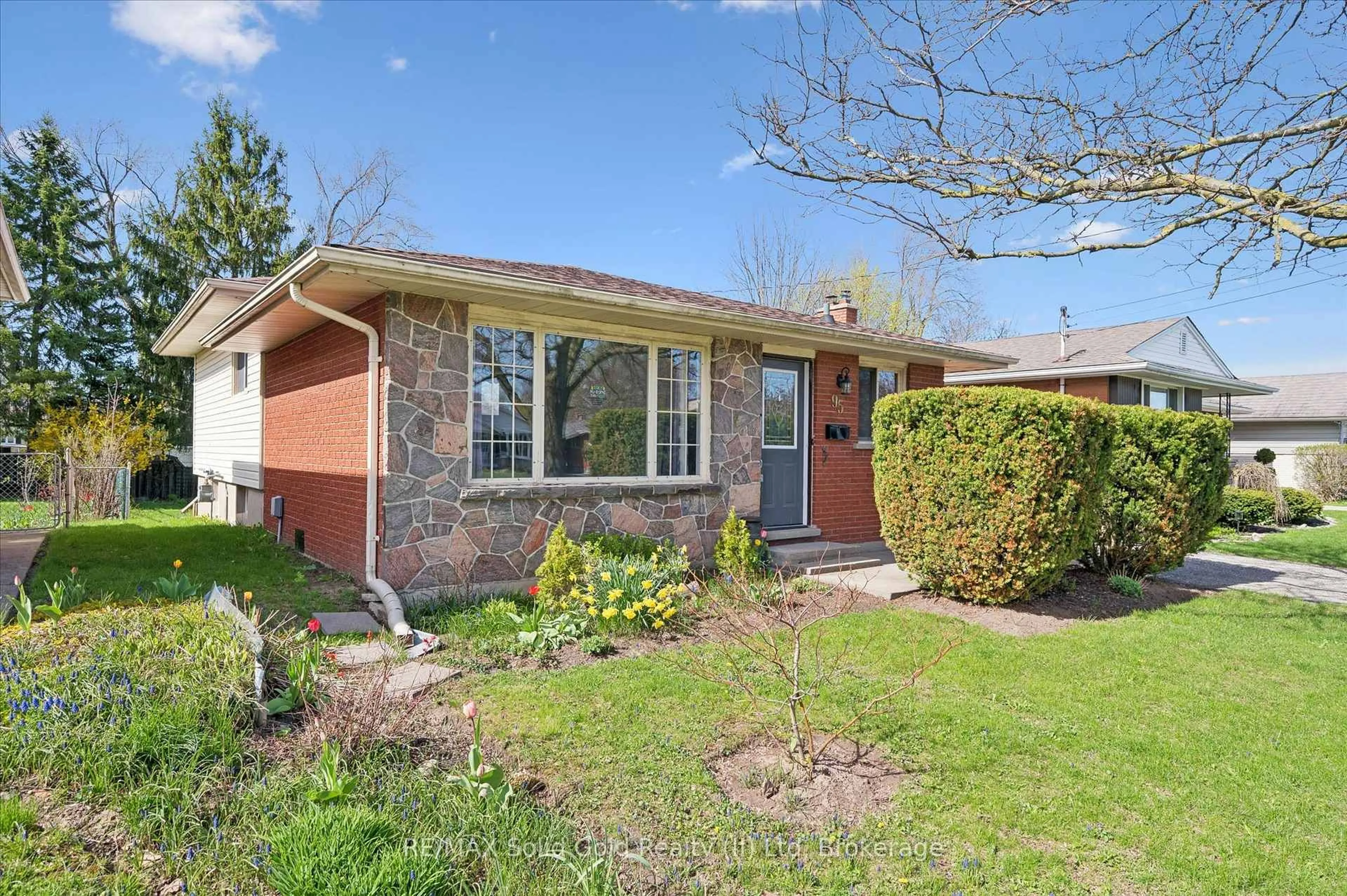 Home with brick exterior material, street for 95 Weichel St, Kitchener Ontario N2M 2A7