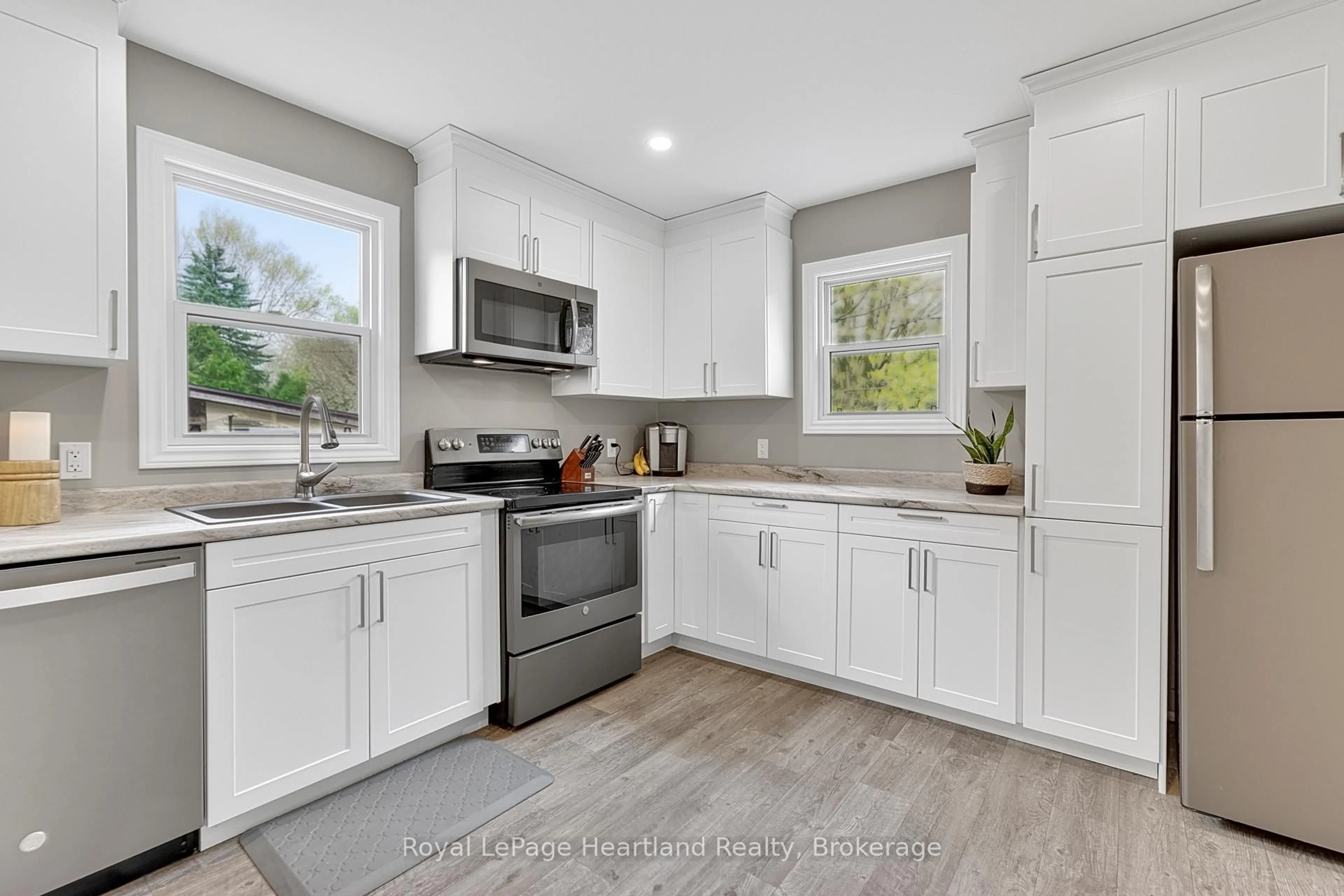 Open concept kitchen, unknown for 160 Richmond St, Bluewater Ontario N0M 1X0